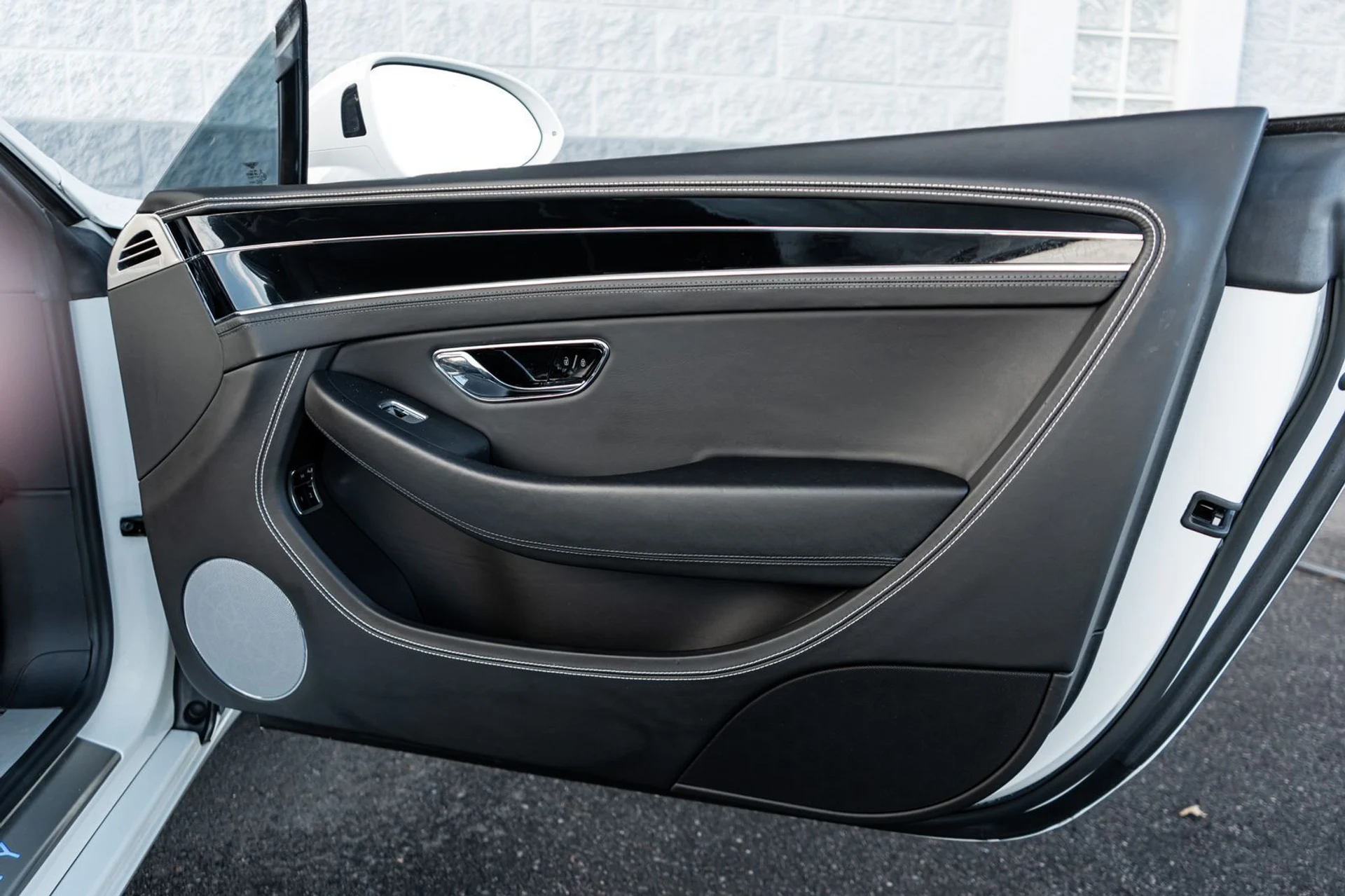 mph033_737632890_5df75bbd_6fb9_447a_9345_b7c9c6151ba0_8a4020d65a