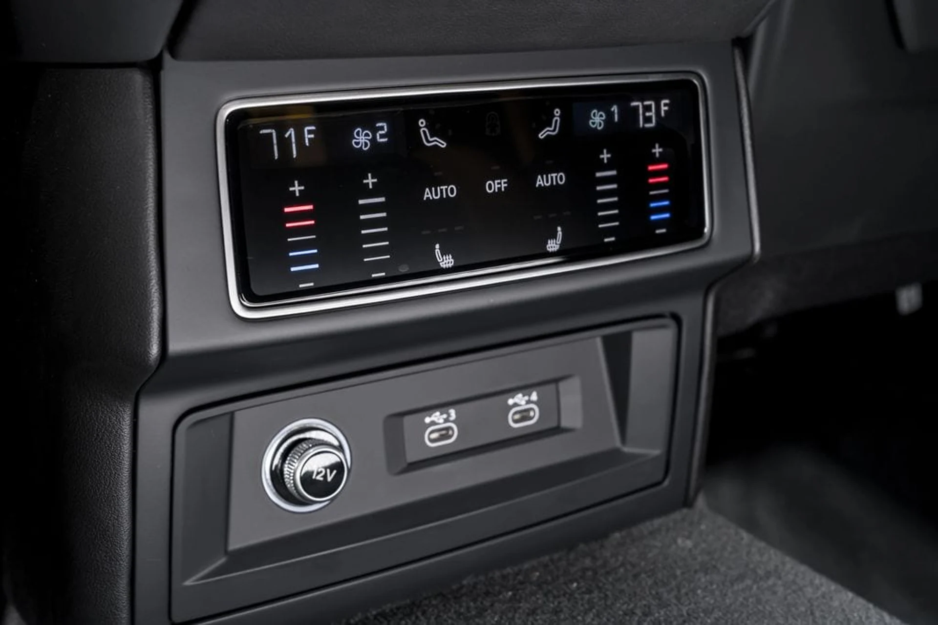 mph033_738854327_f4825f133b31a73c192d2e797cd88786x_9041bd8cc9