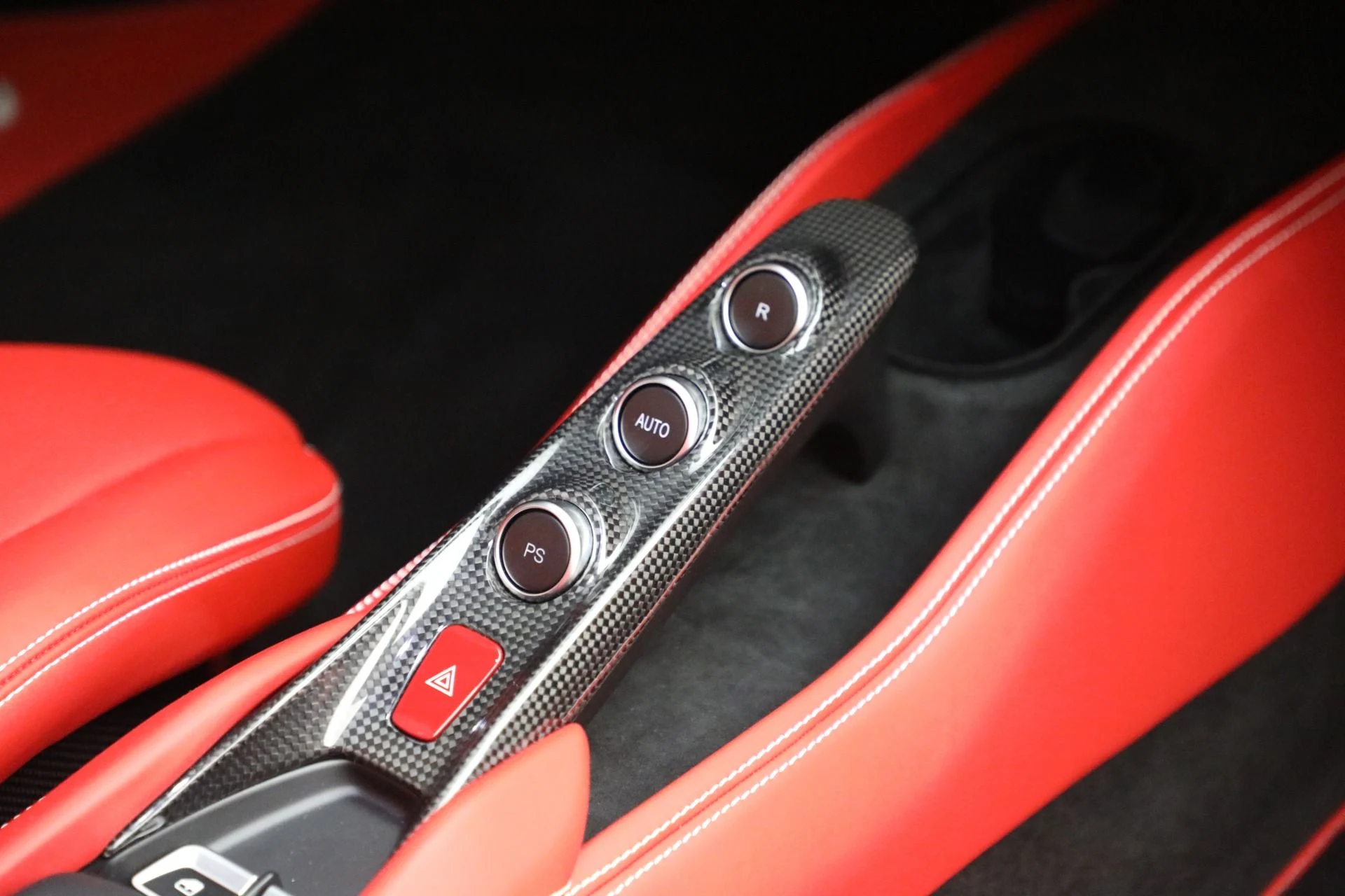 mph033_766937907_Used_2023_Ferrari_F8_Spider_10371d64b5