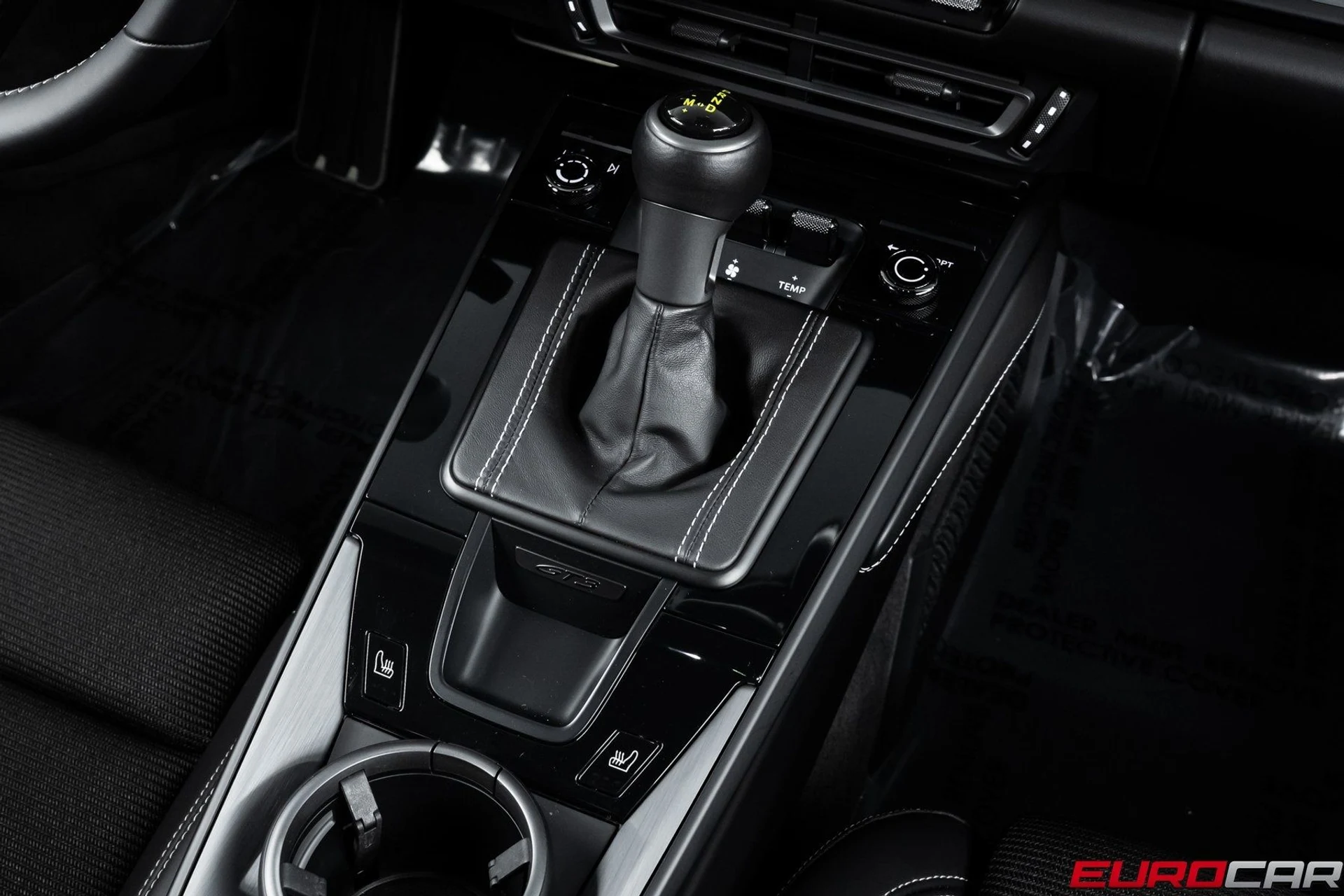 mph033_771976692_image_34_ce75d24d48