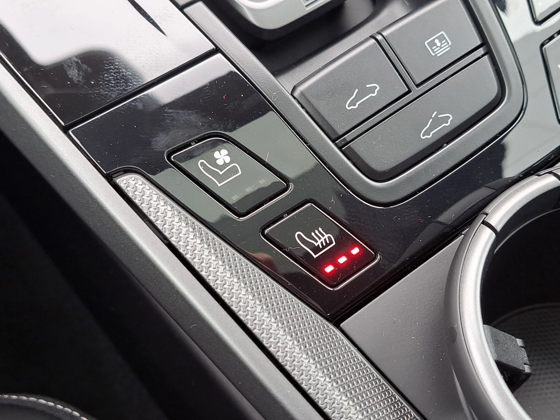 mph033_772387715_1e79e4f03e76a2e04797f187b335c889x_0422c88f62