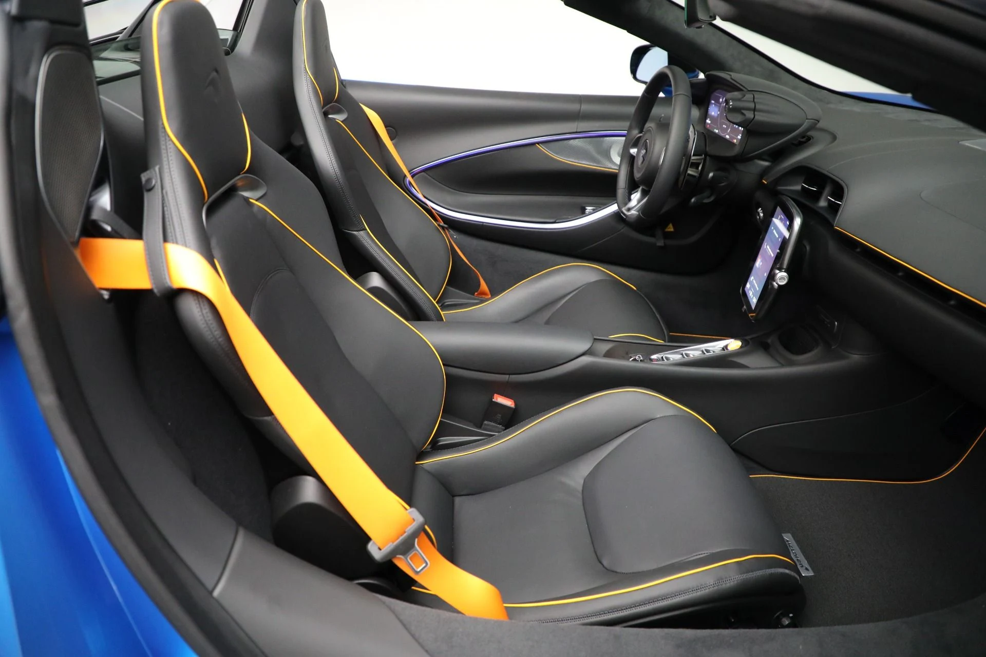 mph033_783873491_New_2025_Mc_Laren_Artura_Spider_Tech_Lux_07ce81939c