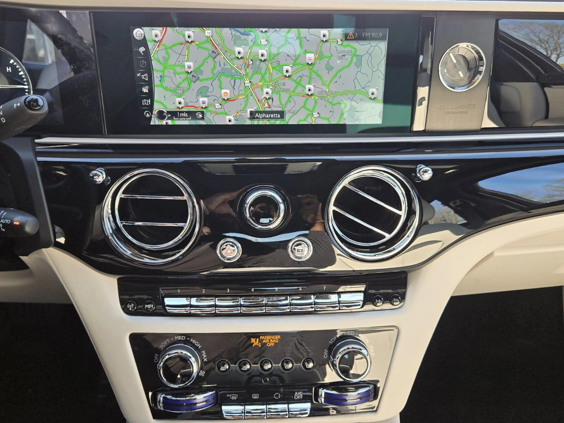 mph033_785904388_c7c066eb8ee0cea5c1b6e5d5abafbf5ax_5d862333bc