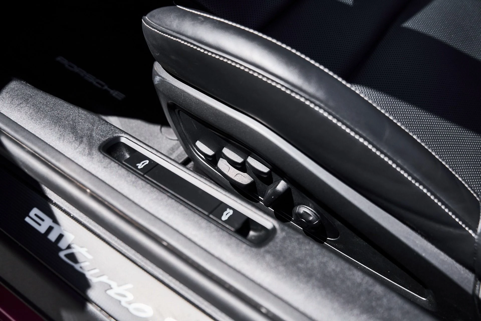 mph033_792617255_Used_2024_Porsche_911_Turbo_S_1778551255_c2df2ccbdd