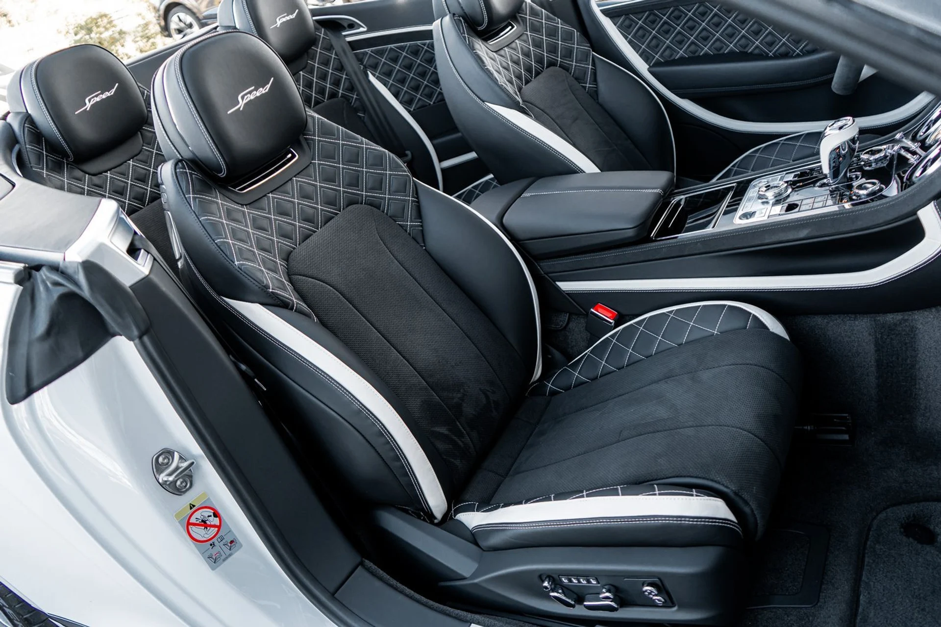 mph033_793892962_ecdc5ac7_1ae3_45ef_b32a_59ca79342326_e76caf6b9d