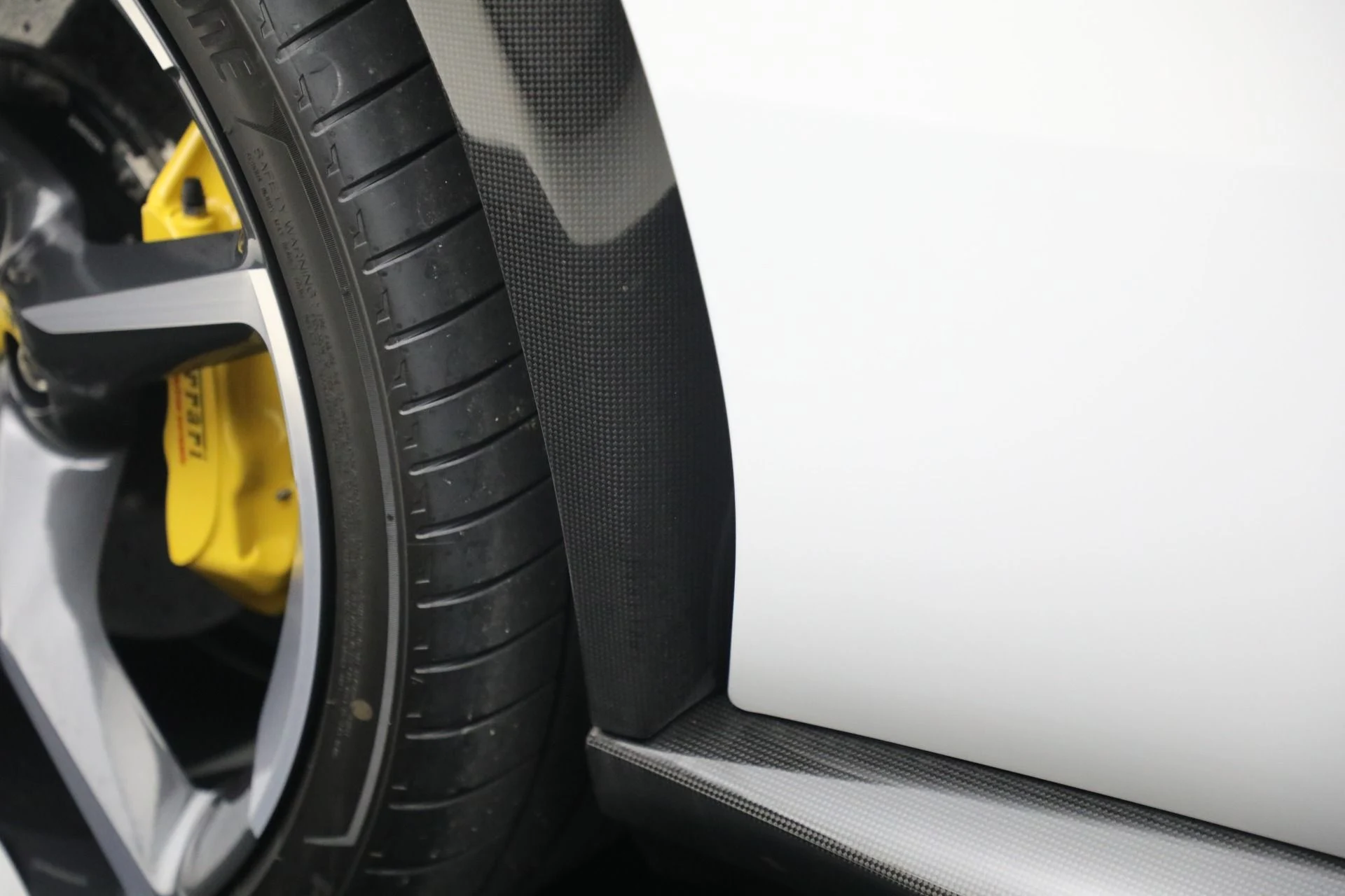 mph033_79400634_Used_2024_Ferrari_Purosangue_1760542402_41911ffca4
