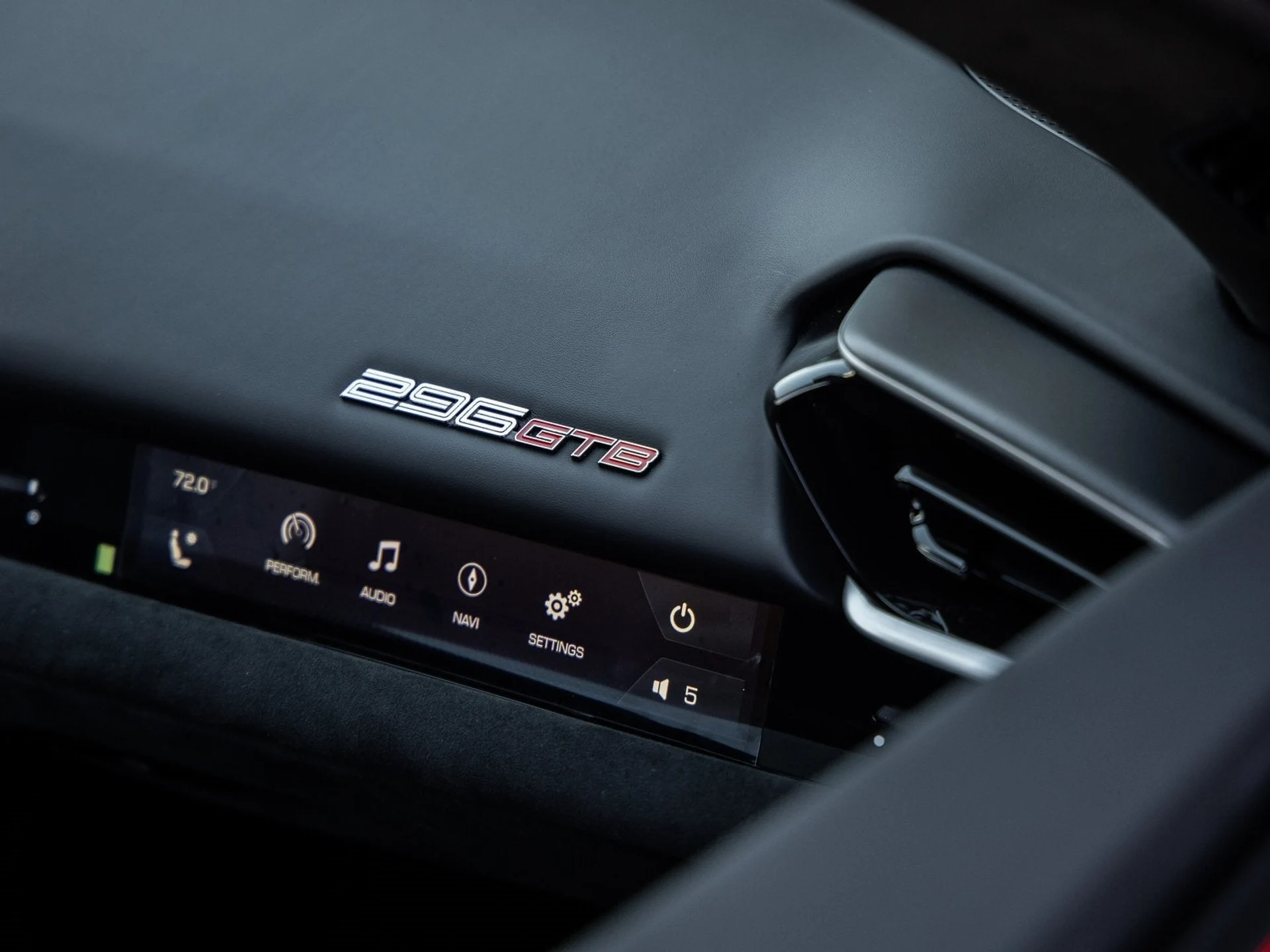 mph033_799741668_34_8778a015f9