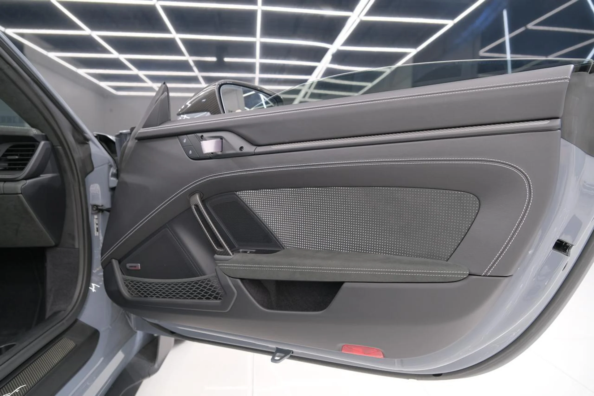 mph033_803895746_9cb62ab8bfb1de5186d618e34a72c472_4d06158f1c