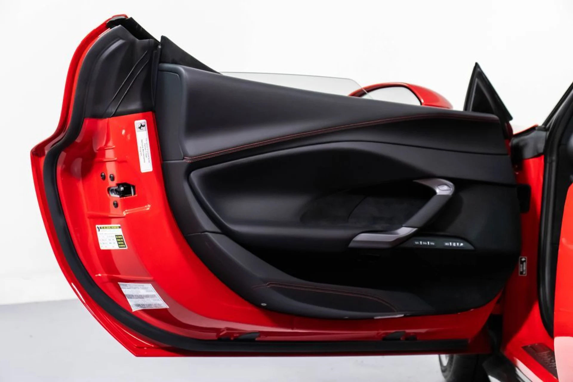 mph033_804923262_4a0443fcb74ce2979f707e8df63b2aabx_e1244767ea