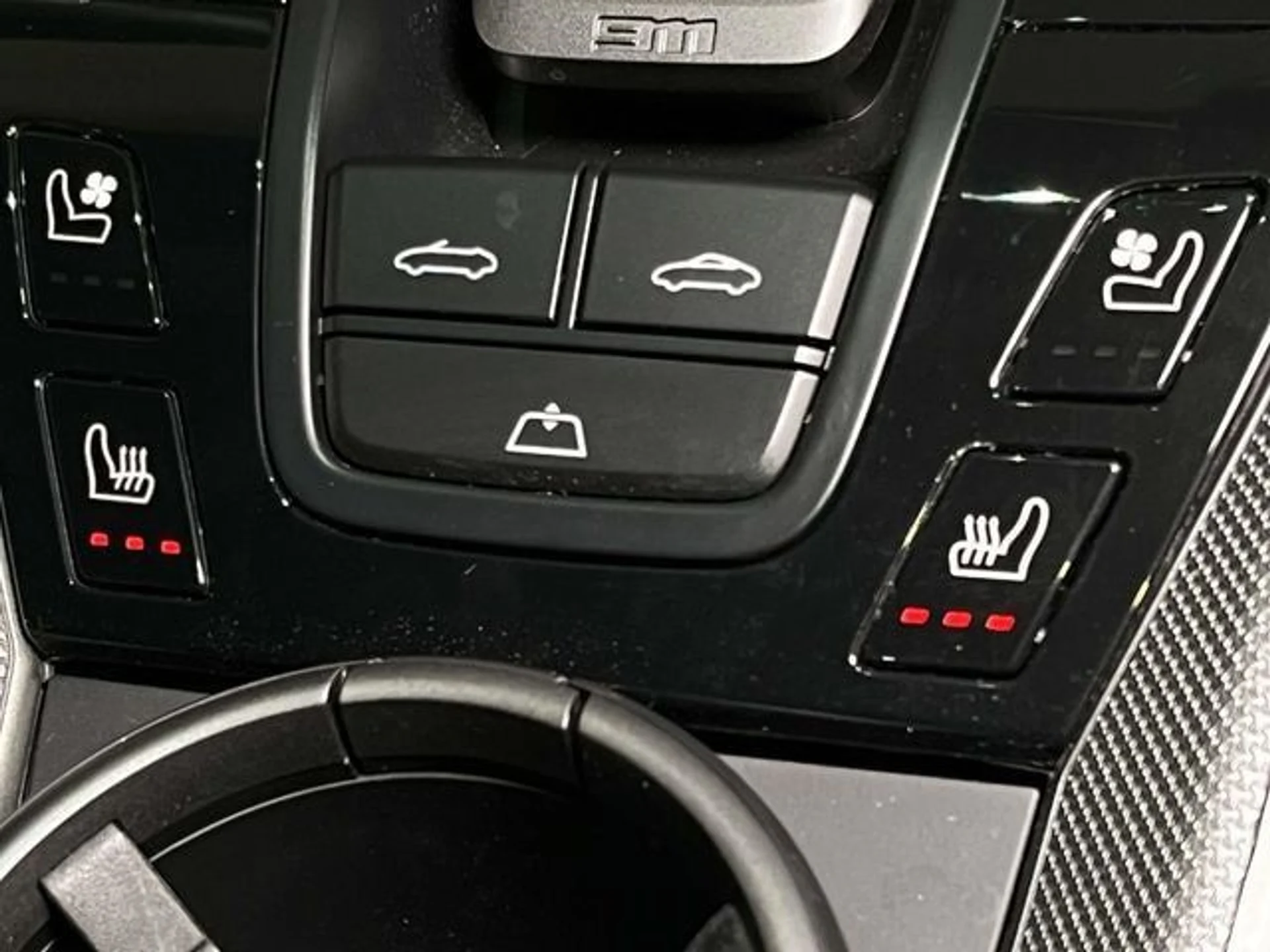 mph033_811160858_2bf6e439bd829f0c0e342a86513f2bc2x_f998c48611