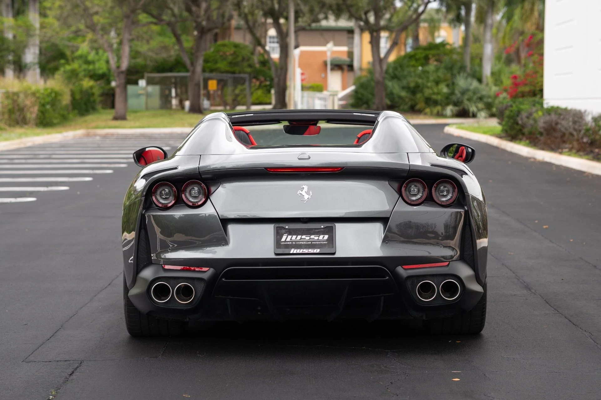 mph033_814429117_Used_2022_Ferrari_812_GTS_1768275128_cfbf84c6d1