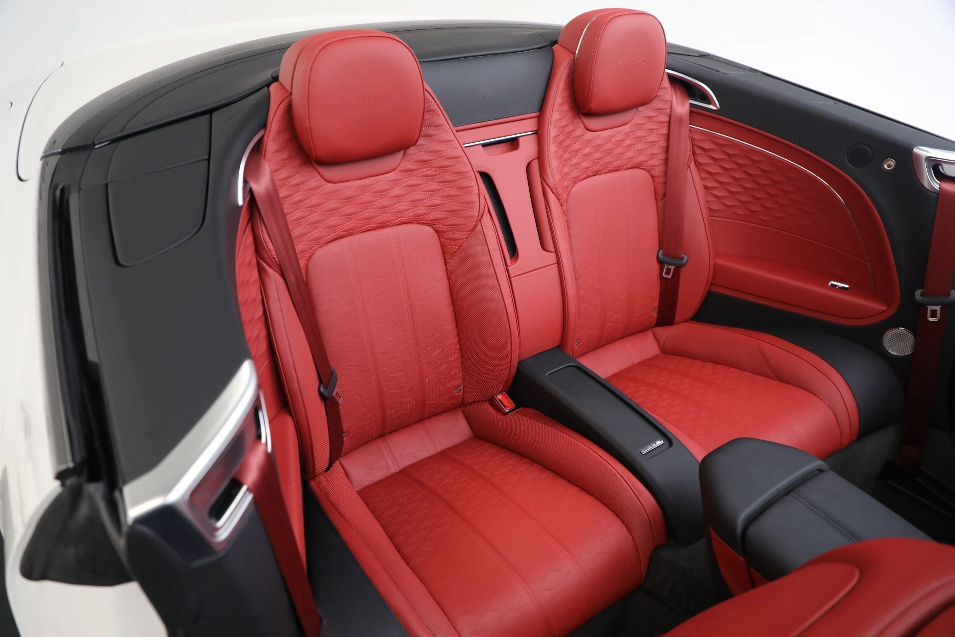 mph033_815219228_New_2025_Bentley_Continental_GTC_Speed_28325f8c23