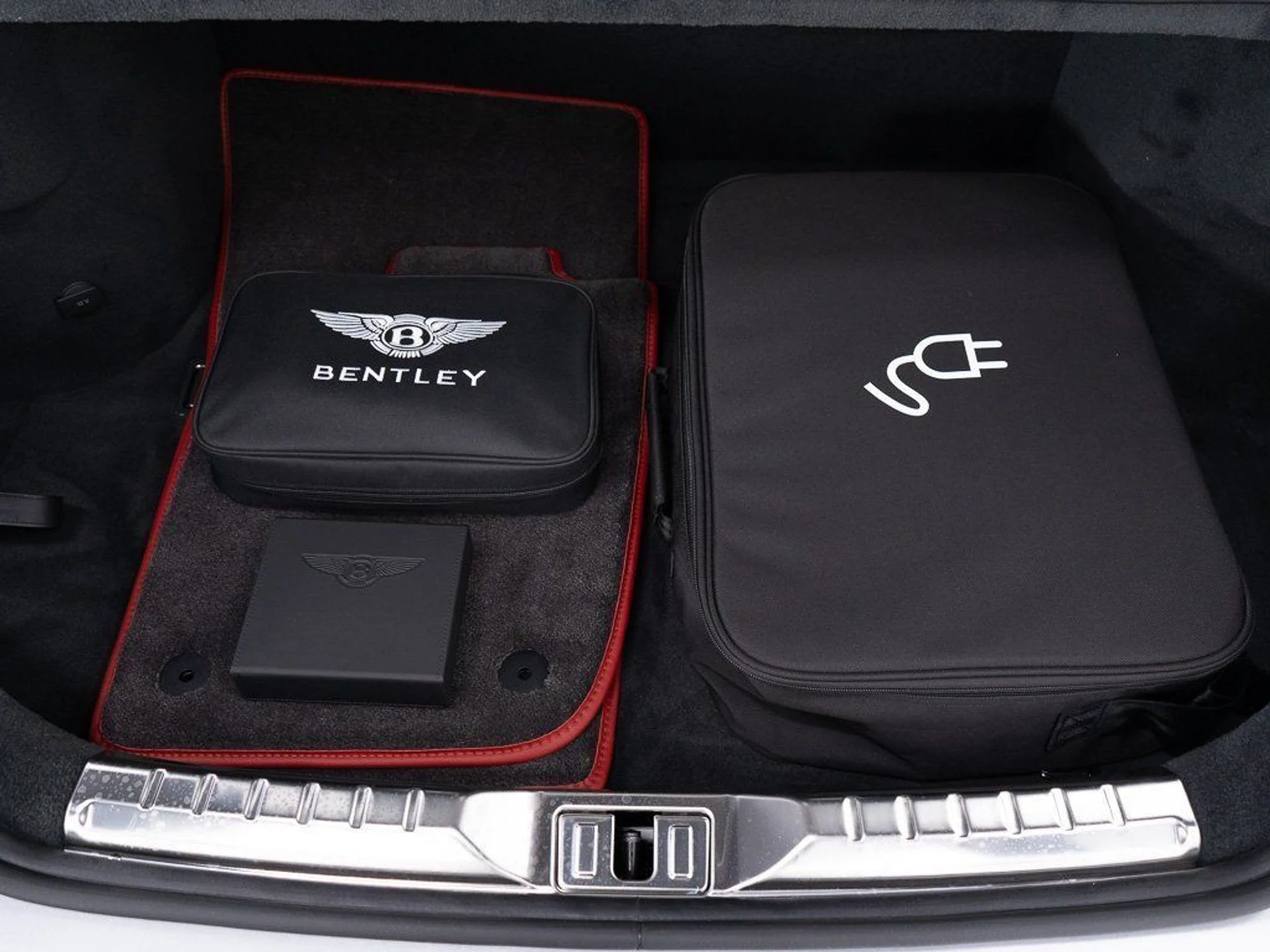 mph033_81649129_890f29f0a9c144cdecd637cb48c4f052_9da9c518de