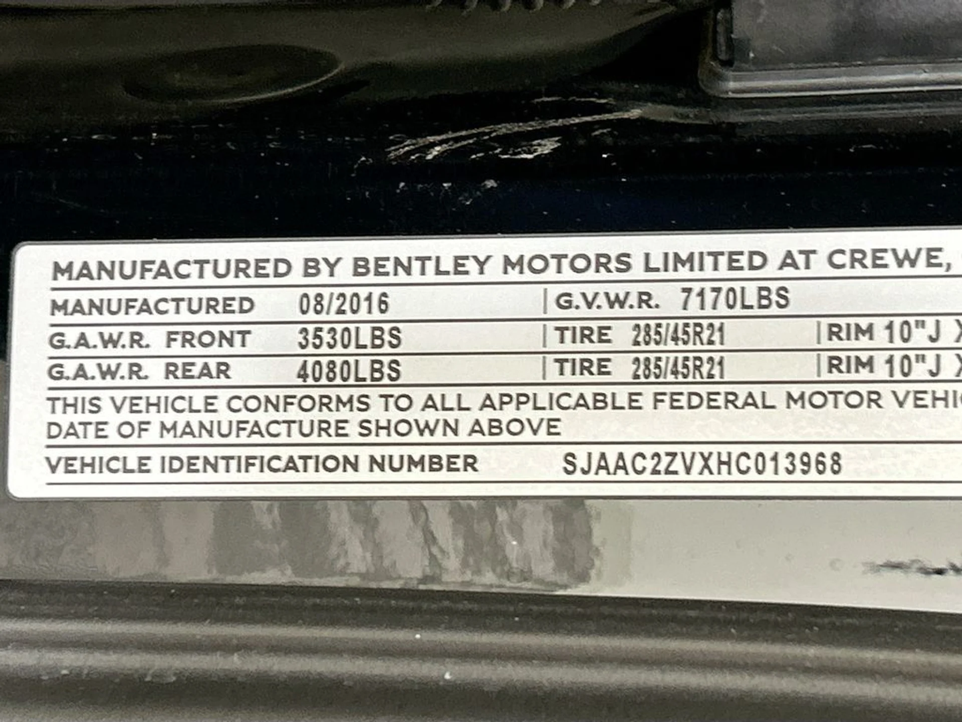 mph033_817890404_used_2017_bentley_bentayga_w12firsteditionawd_8119_22988932_34_1024_1c7d7492f3