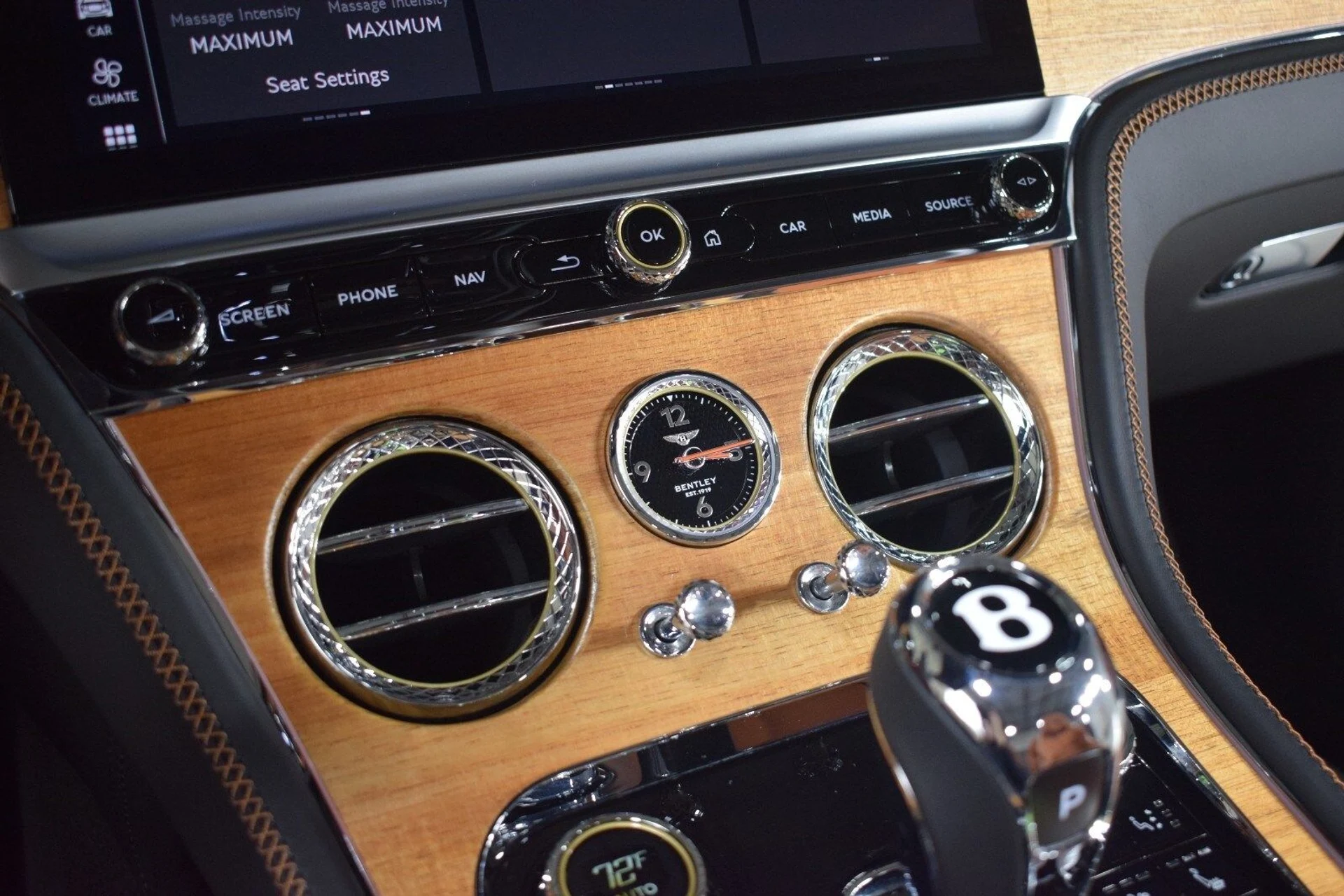 mph033_818192899_ea0ecfbcad55dcebb36ac8535305bd8cx_764fb9576a