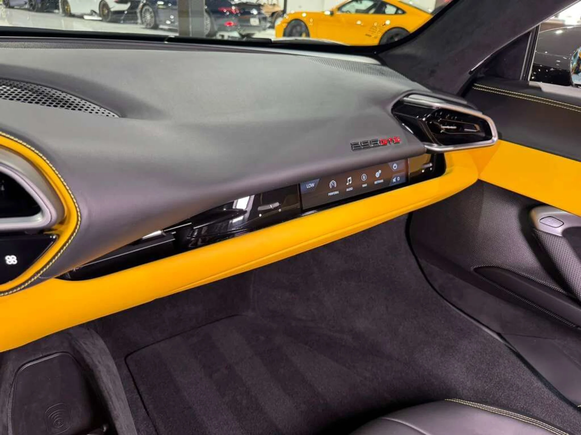 mph033_835128619_81b64dbc9d13ecc753d717c3ef7d890a_83328f8129