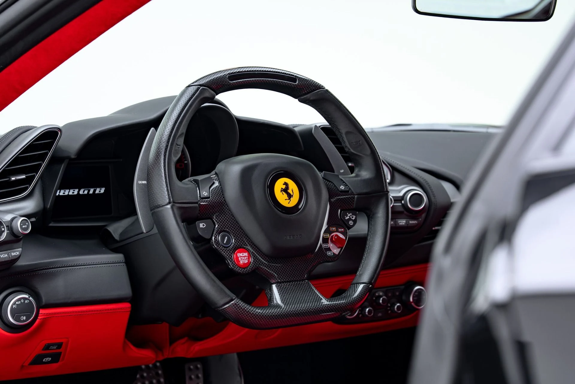 mph033_848047700_Used_2019_Ferrari_488_GTB_1778776407_ea492fada9