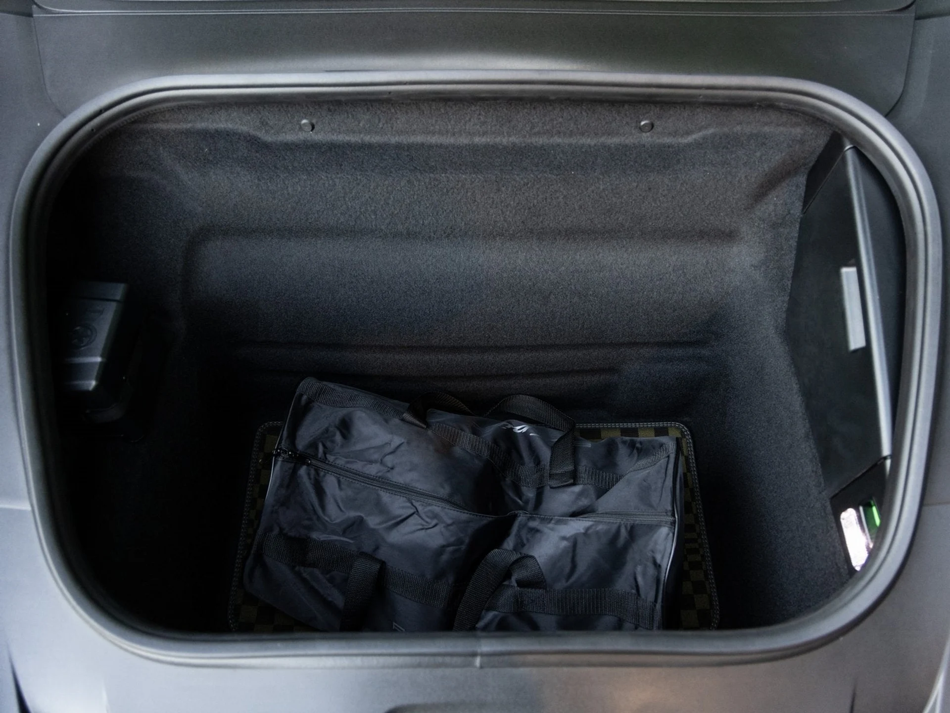 mph033_850857167_34_ce480e0838