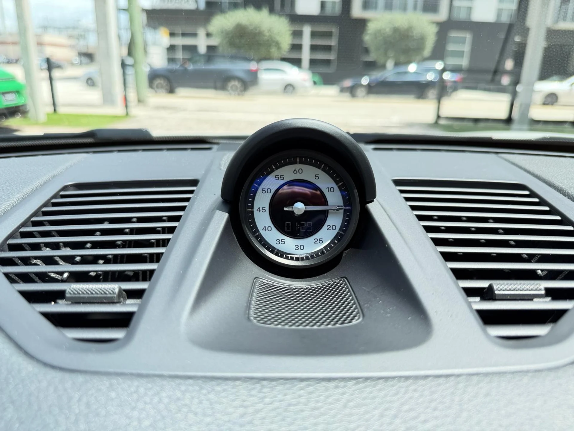 mph033_852398274_Whats_App_Image_2026_04_04_at_3_41_56_PM_29_b7539817c1