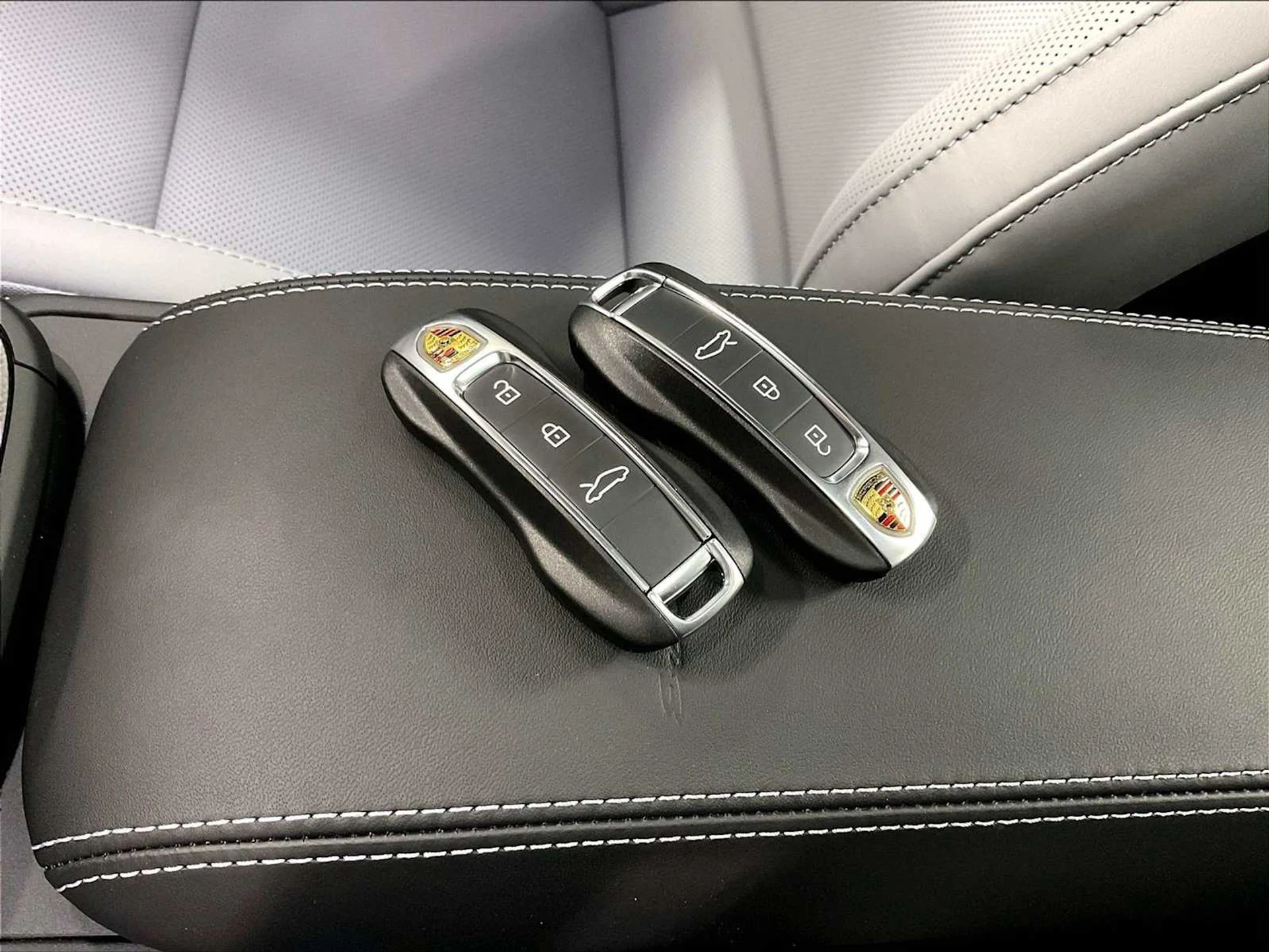 mph033_854761894_311a12800357fe9e7152eb3ecee51db6x_50c27432db