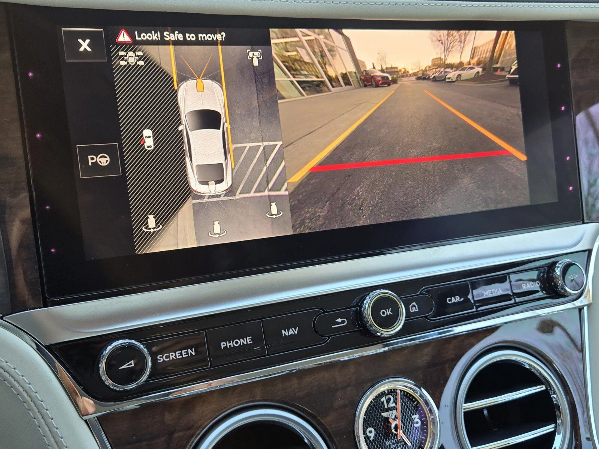 mph033_854952132_cb64b417dea58fe034bc0ee06442cd8ax_e6a4e5ee22