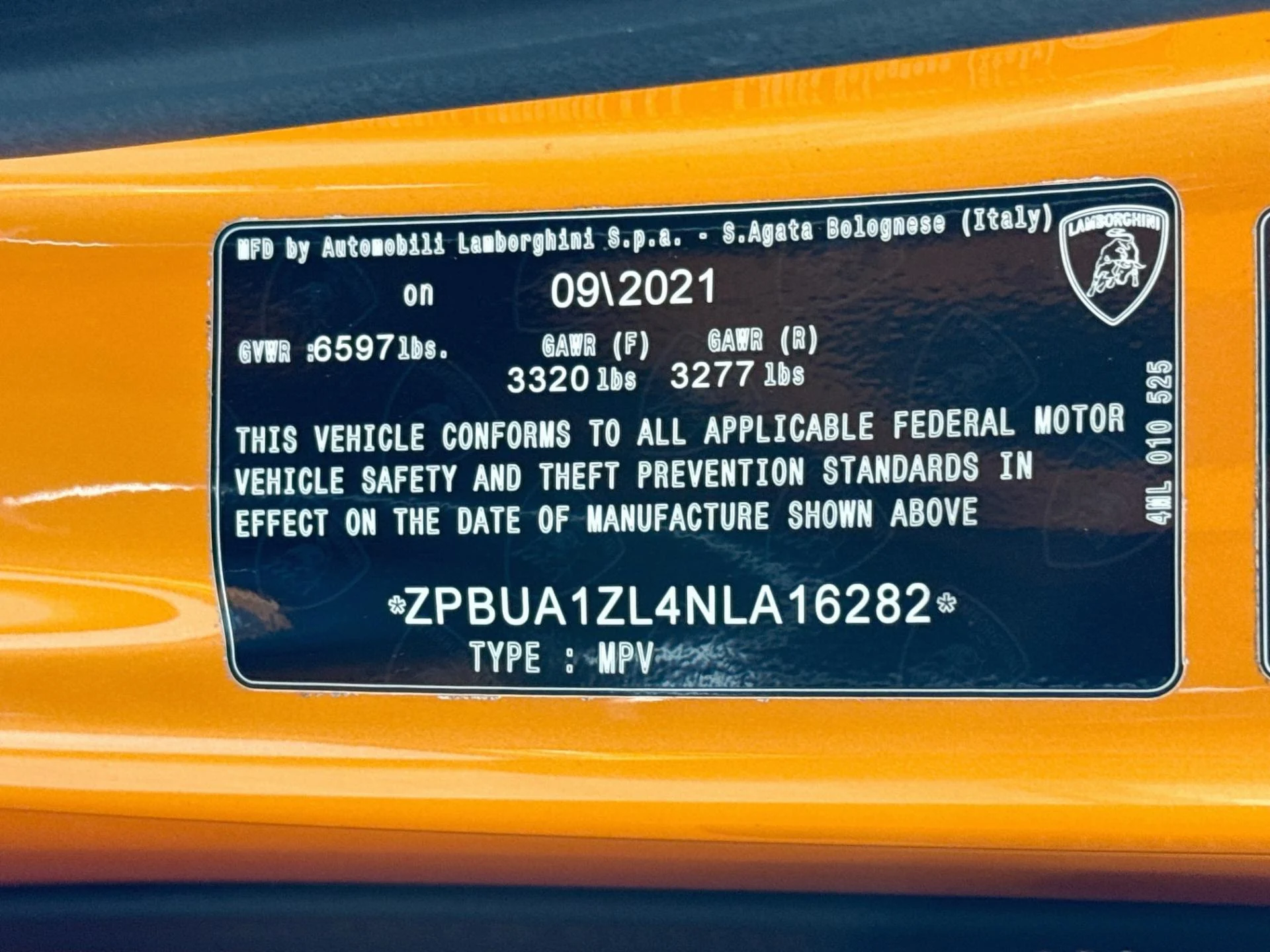 mph033_862992153_Used_2022_Lamborghini_Urus_1790289776_35e52cfb41
