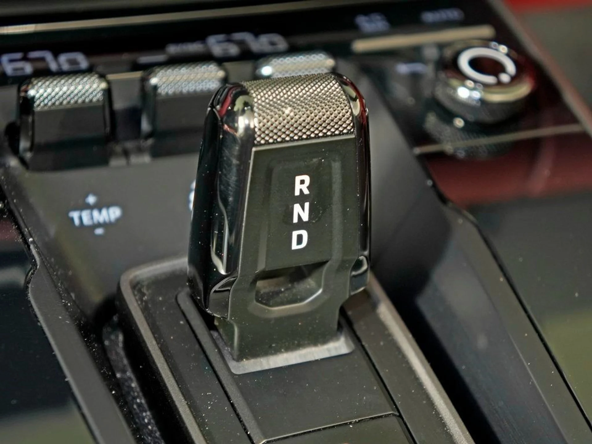 mph033_864805276_34_adc1acb28b