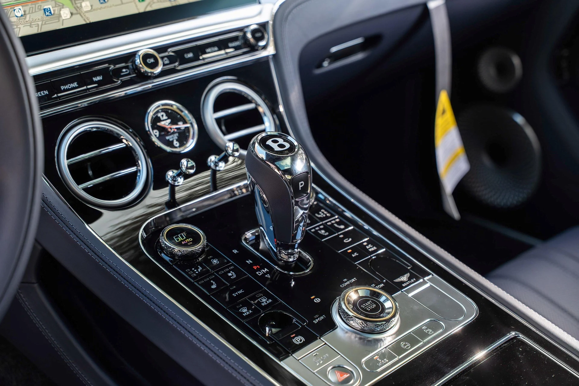 mph033_866760863_470962000_691ded9e7425967942f2ff48_f45faa94a3