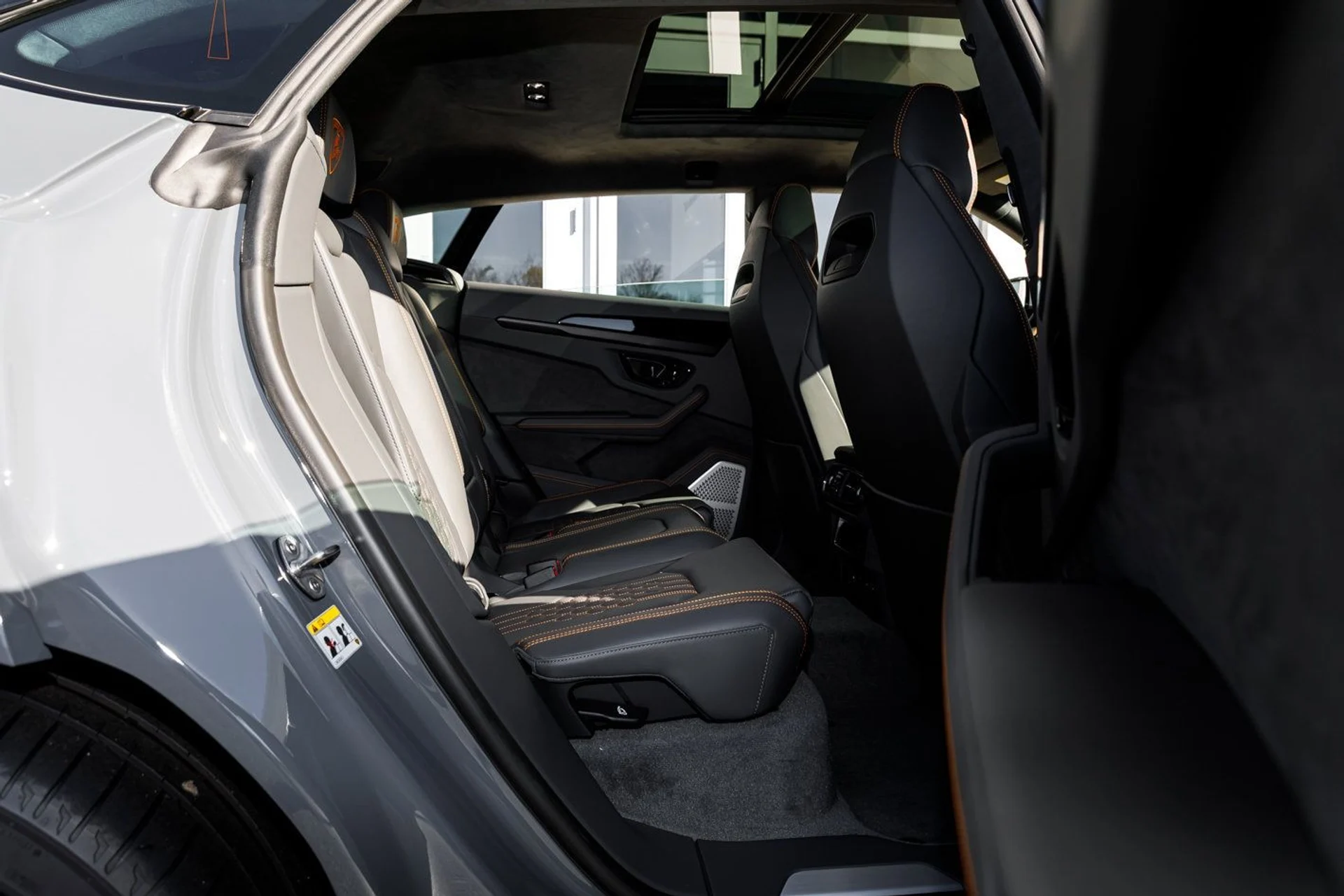 mph033_871946283_32ab1dbda577a1ad97e36beb4a809820x_0aba2a12dd