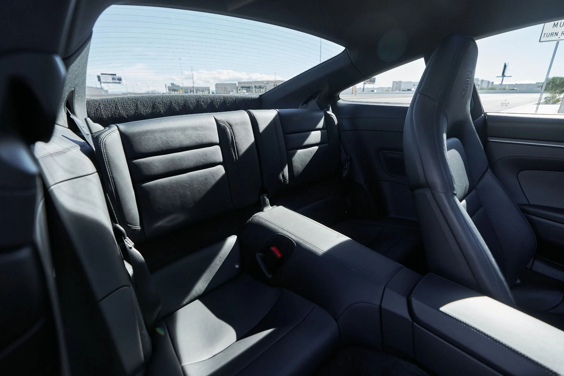 mph033_87452670_Used_2024_Porsche_911_Carrera_S_1763676139_f5728409ce