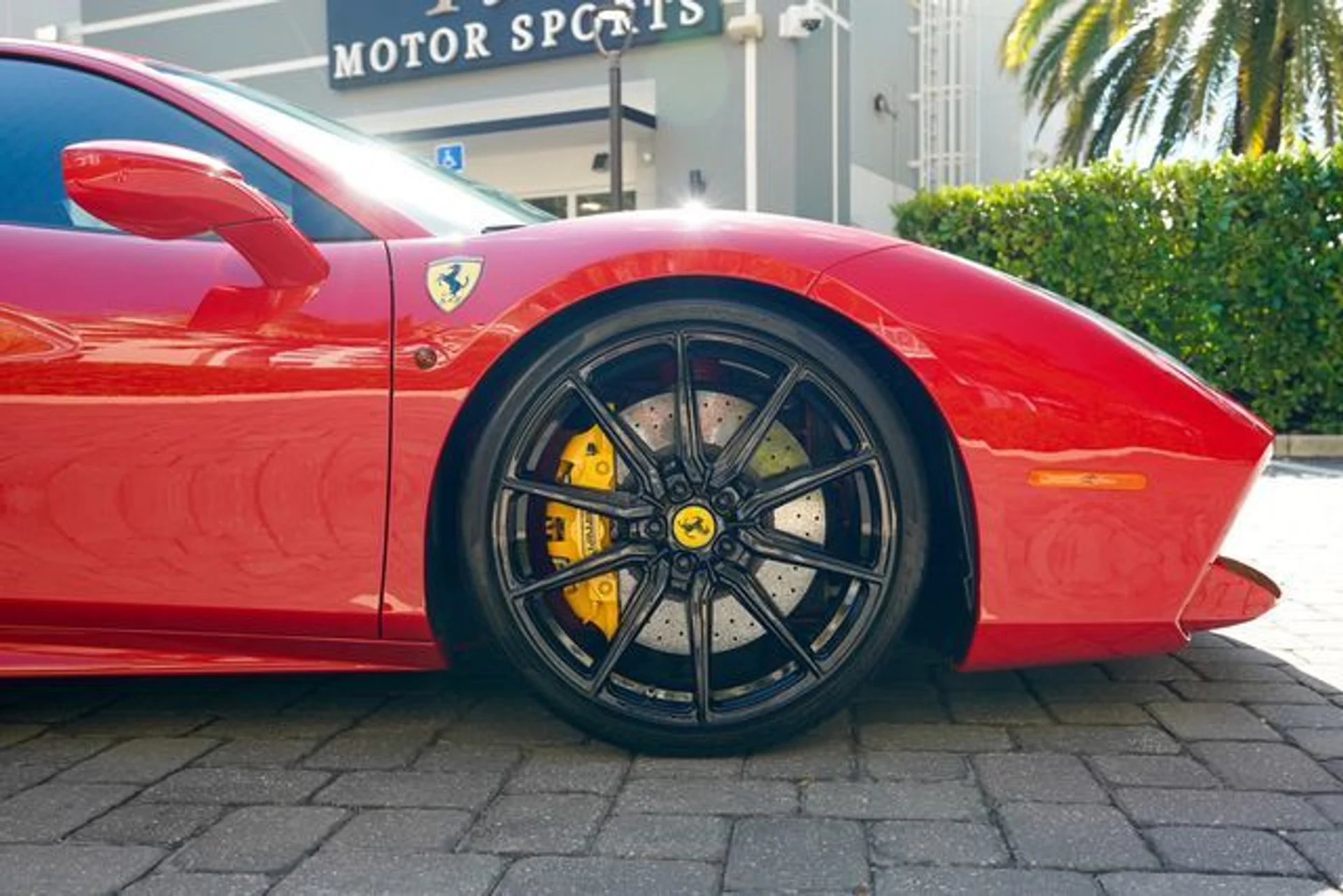 mph033_883346780_22967341_34_e163ddf0b4