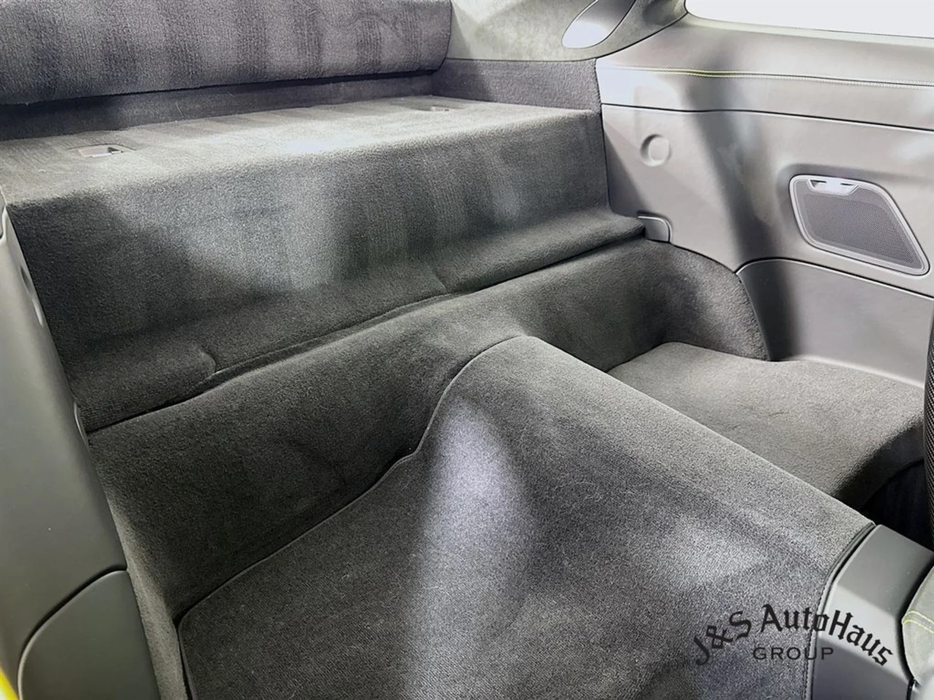 mph033_888892050_km6zi393tu3r0cxzsu04hybmq7dt_4b0fd294e8