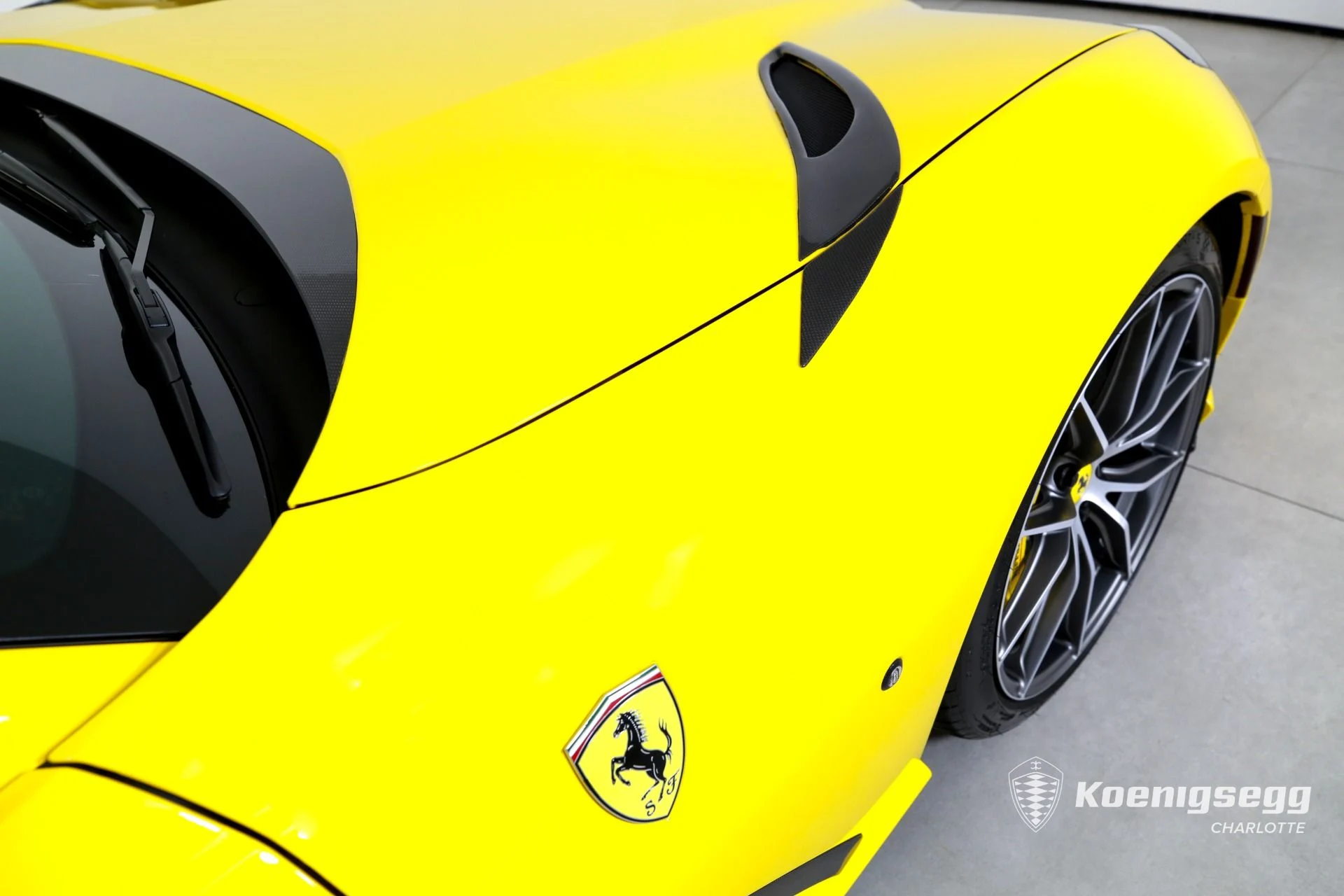 mph033_888991244_Used_2023_Ferrari_812_GTS_1782495786_c6a6dceaf2
