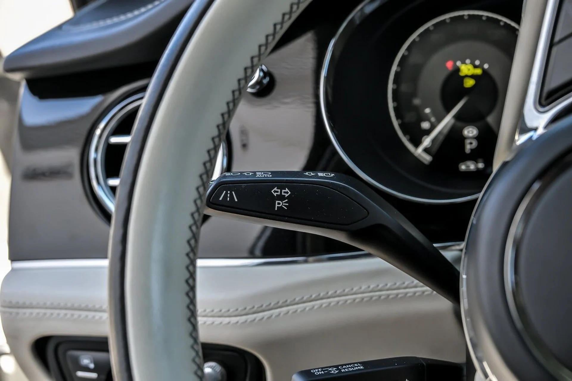 mph033_889893190_3c5ff91a85b6cb0a532564be51bf9043x_a4cb1e5919