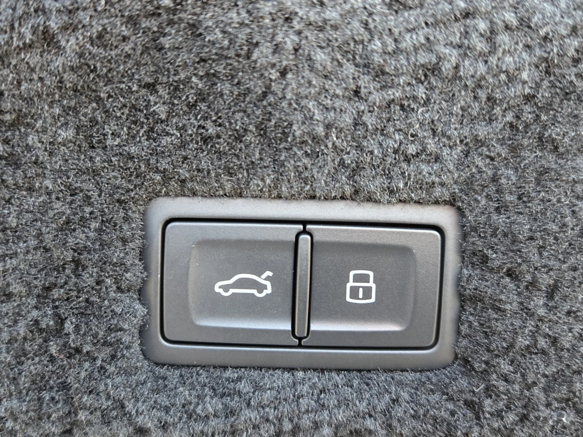 mph033_892985736_fa530ac1077f116a61dd083df8085b03x_23af1a1737