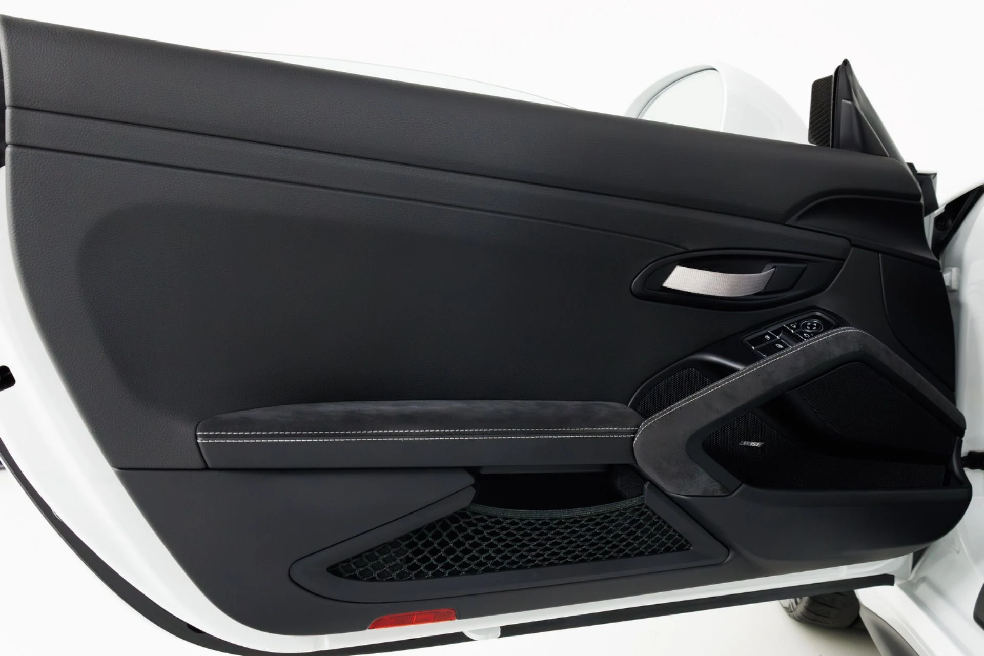 mph033_897310016_Used_2019_Porsche_911_GT_3_RS_1774651730_9d2569fded