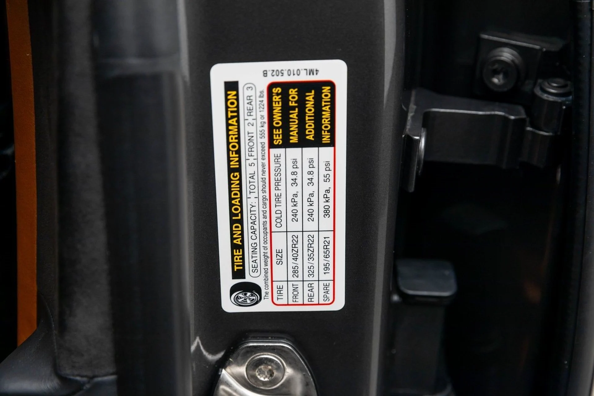 mph033_910378645_34_e2853e8592