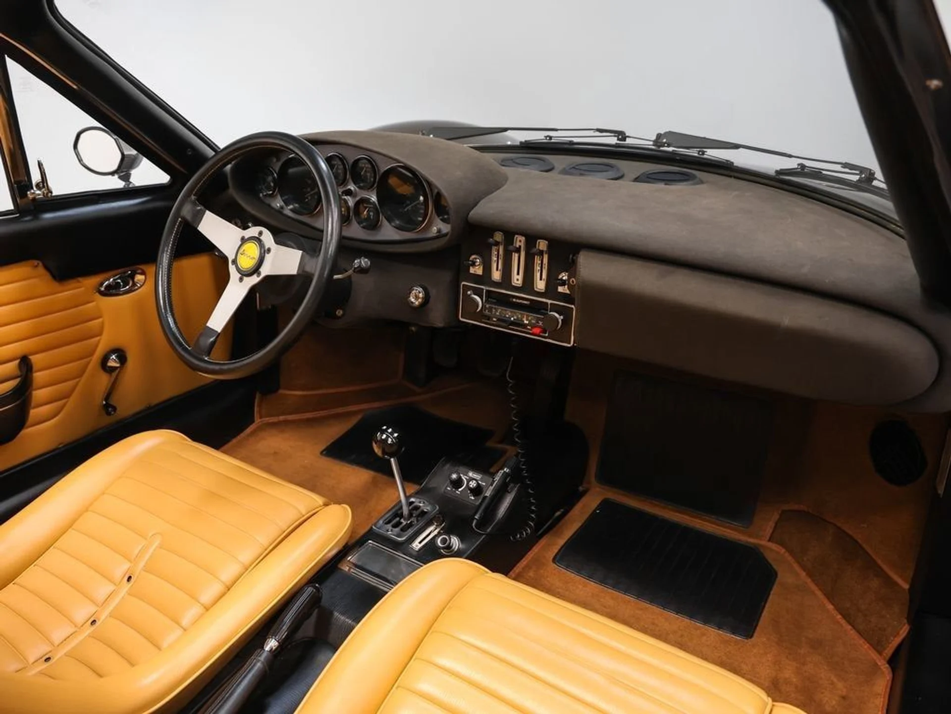 mph033_913939579_34_3c4a737f9e