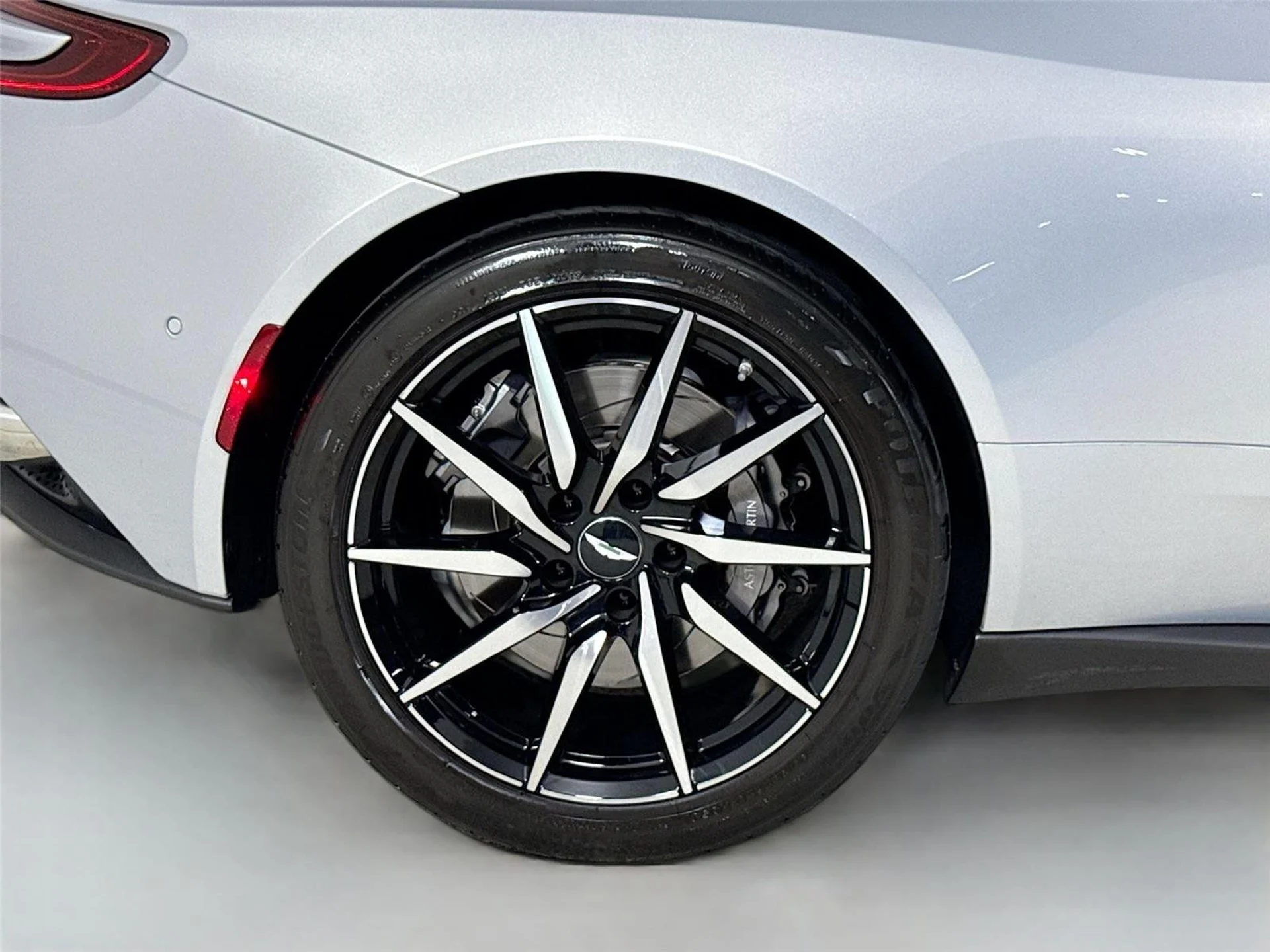 mph033_934177580_f763527f793d2c398b0d5e780512cef6_631bc5a617