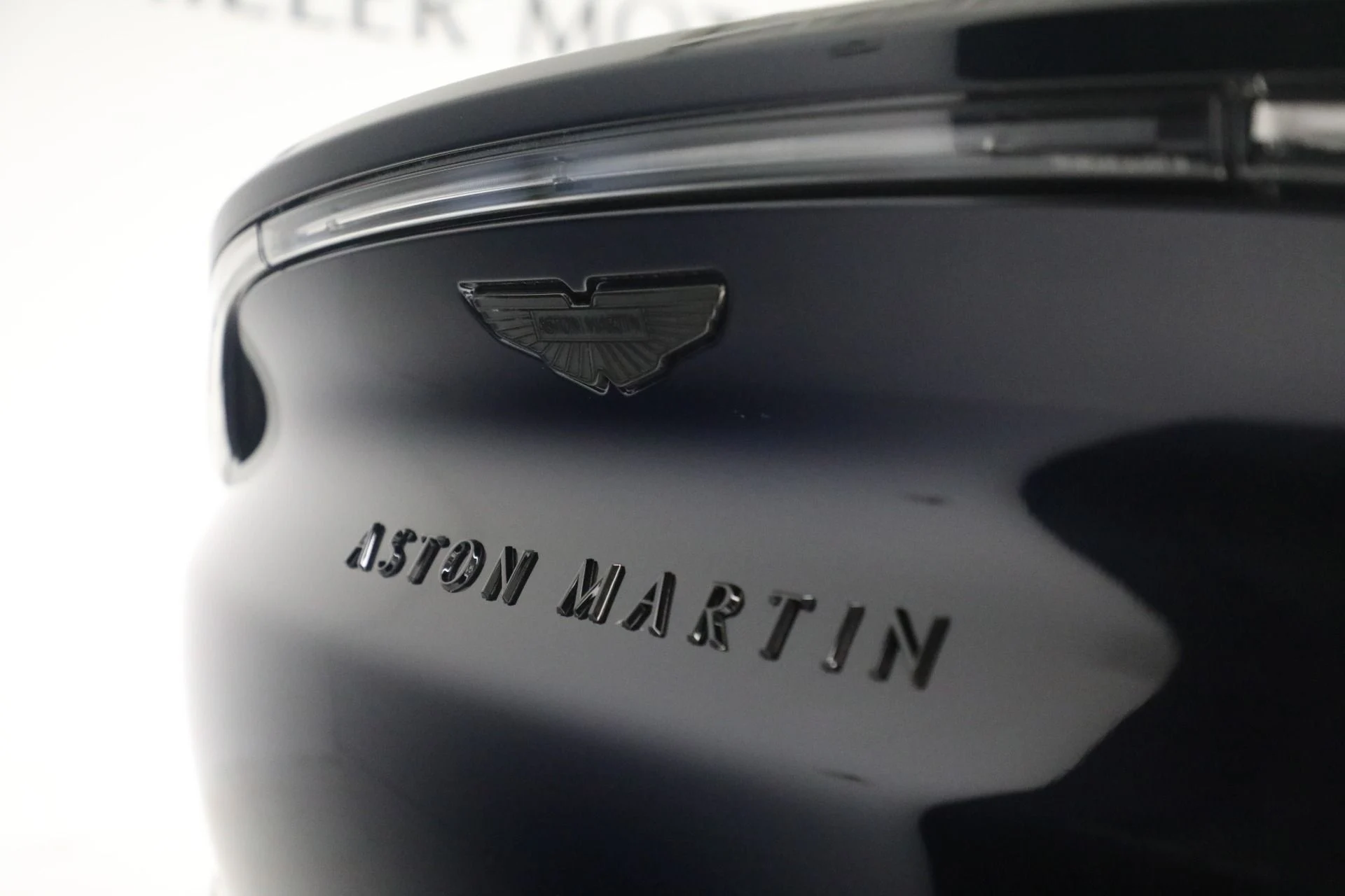 mph033_937398184_New_2025_Aston_Martin_DBX_707_729db3e498