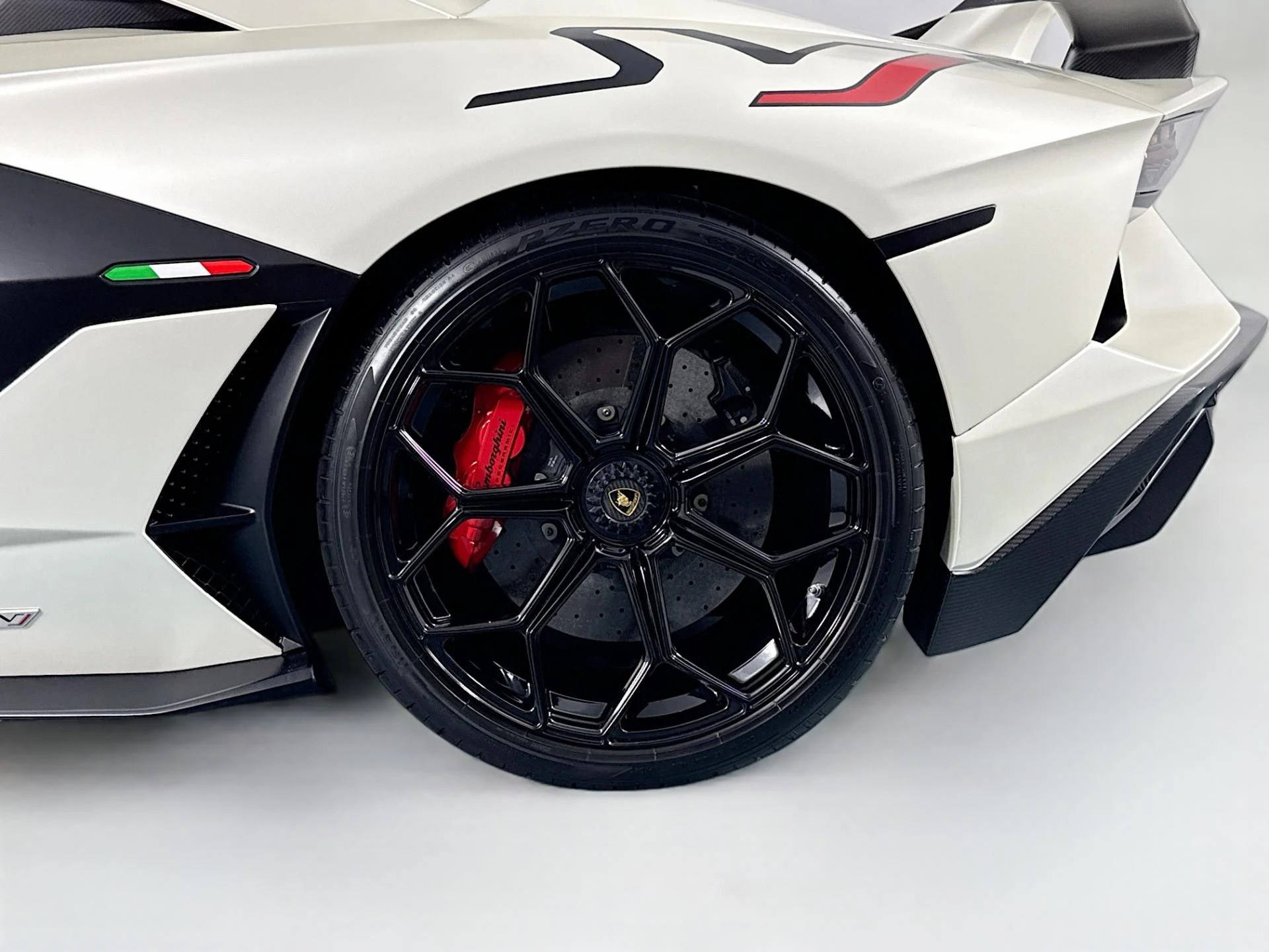 mph033_938360624_Used_2020_Lamborghini_Aventador_LP_770_4_SVJ_Roadster_1785777176_12ebd3ca3c