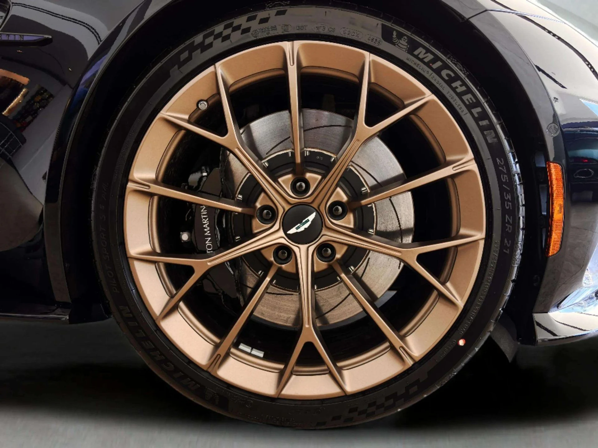 mph033_939773431_b0fb2ab1_146c_40d6_8f51_a84924901b7d_3e0178e3d9