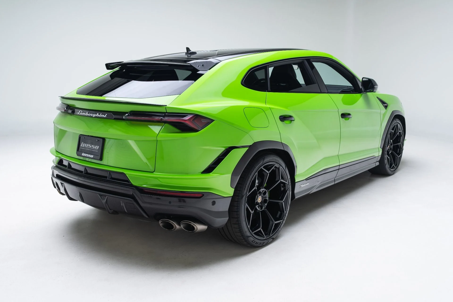 mph033_940364354_Used_2023_Lamborghini_Urus_Performante_1779121057_bb2ddcc198