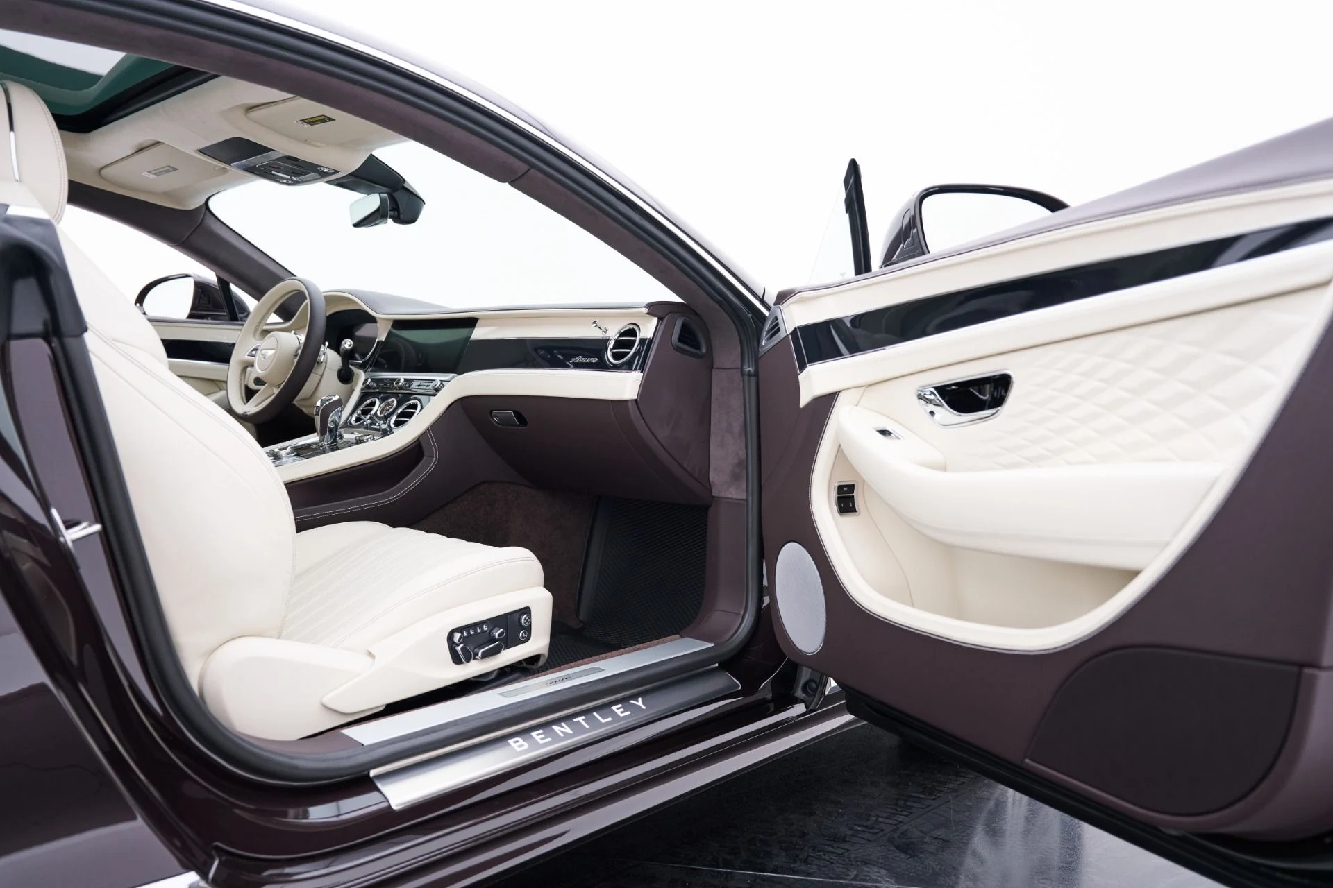 mph033_943525257_Used_2026_Bentley_Continental_GT_V8_1792608724_0af8f7c775