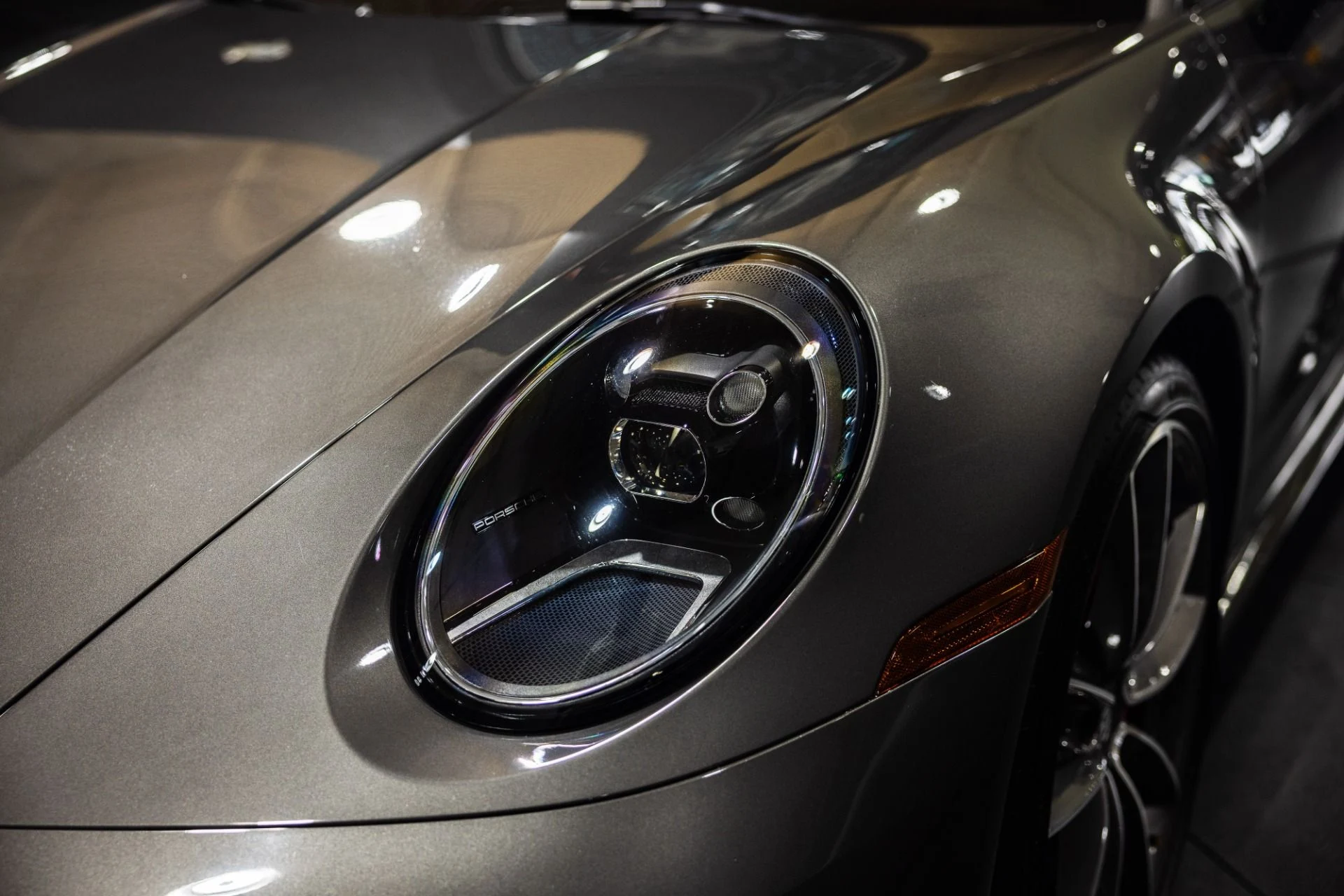 mph033_945190056_Used_2022_Porsche_911_Targa_4_S_1770782641_210a9fec02
