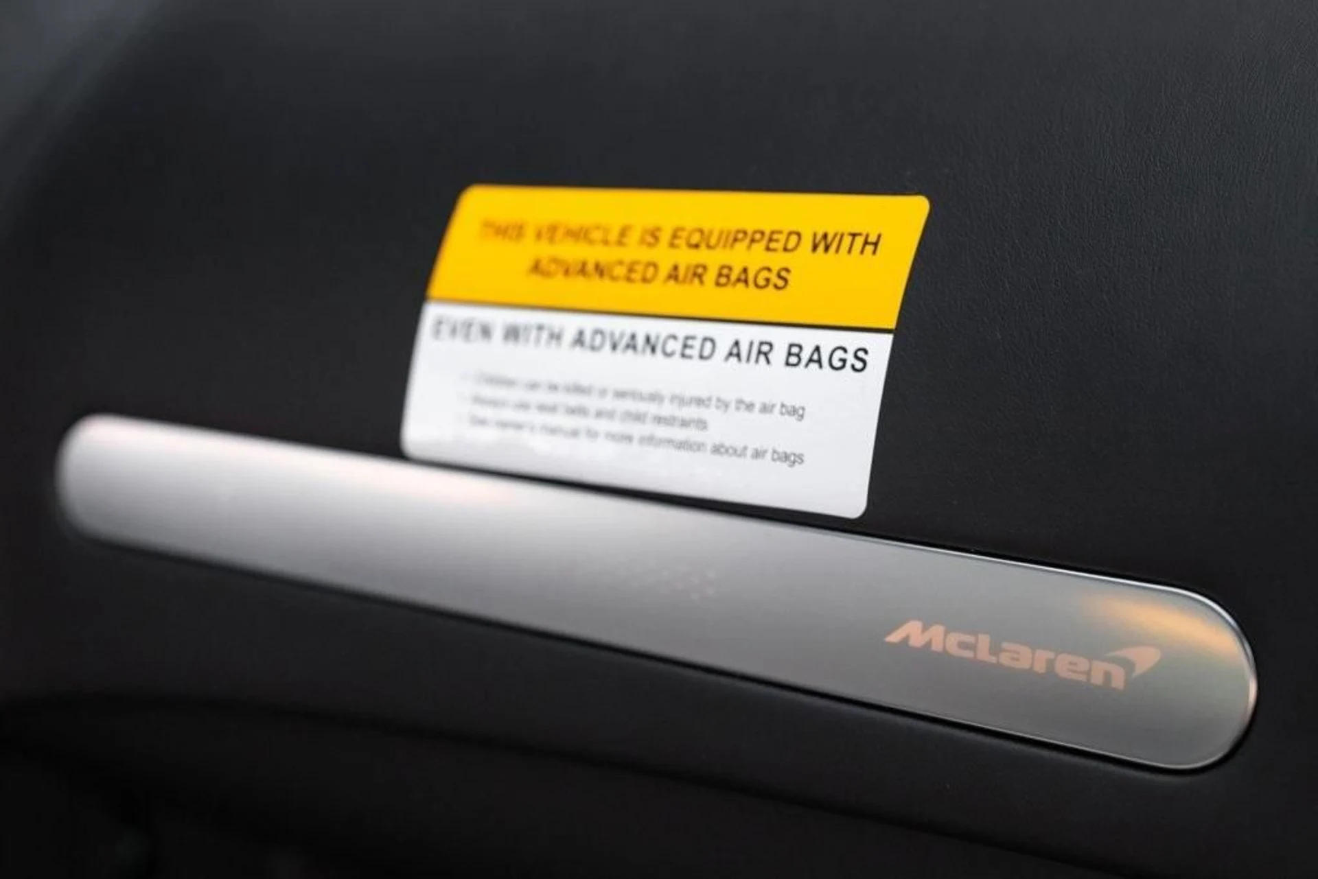 mph033_952233475_Used_2025_MCLAREN_GTS_1721509512_1bef2b67f7