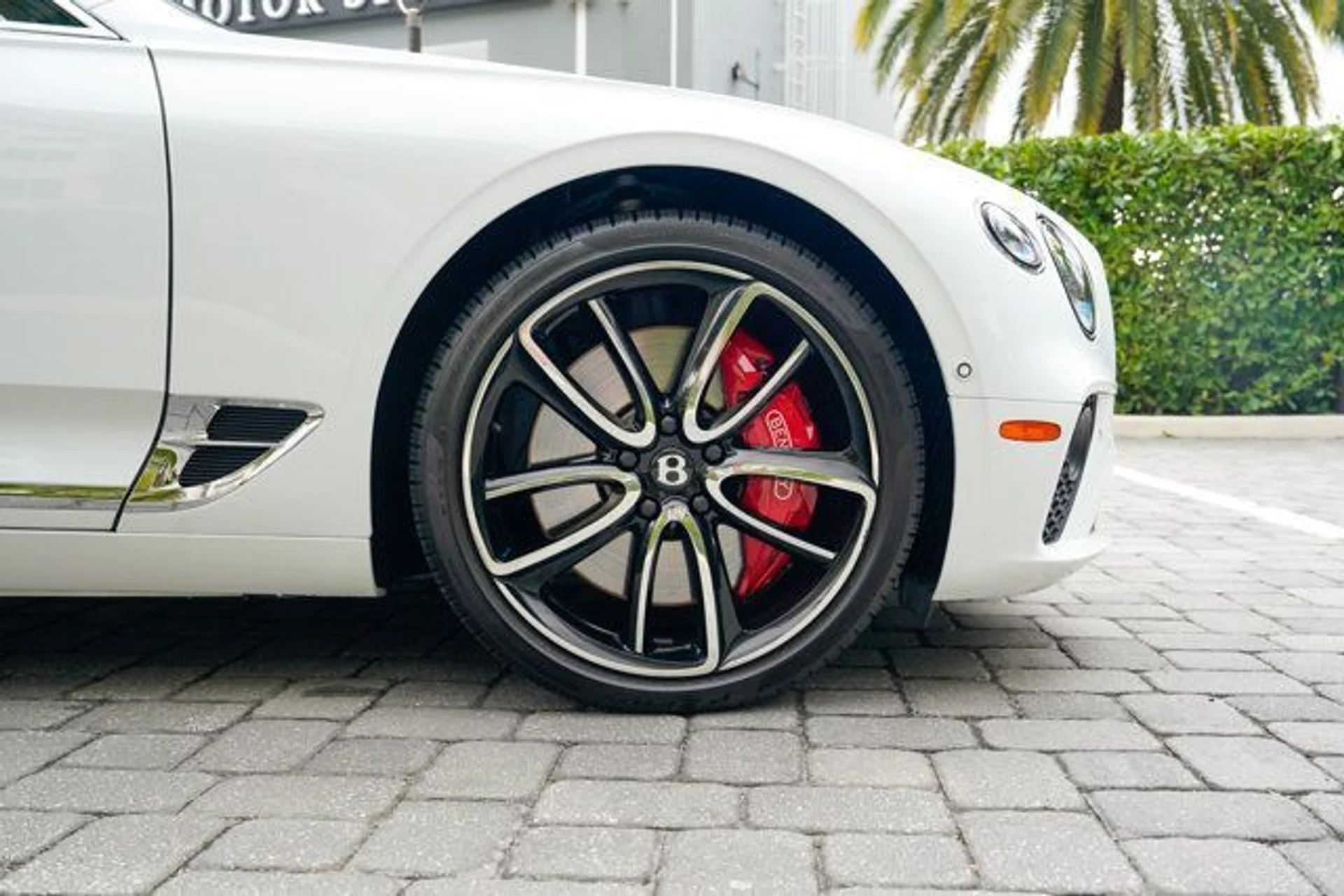 mph033_952899394_22981563_34_640_d1c75e9f2b