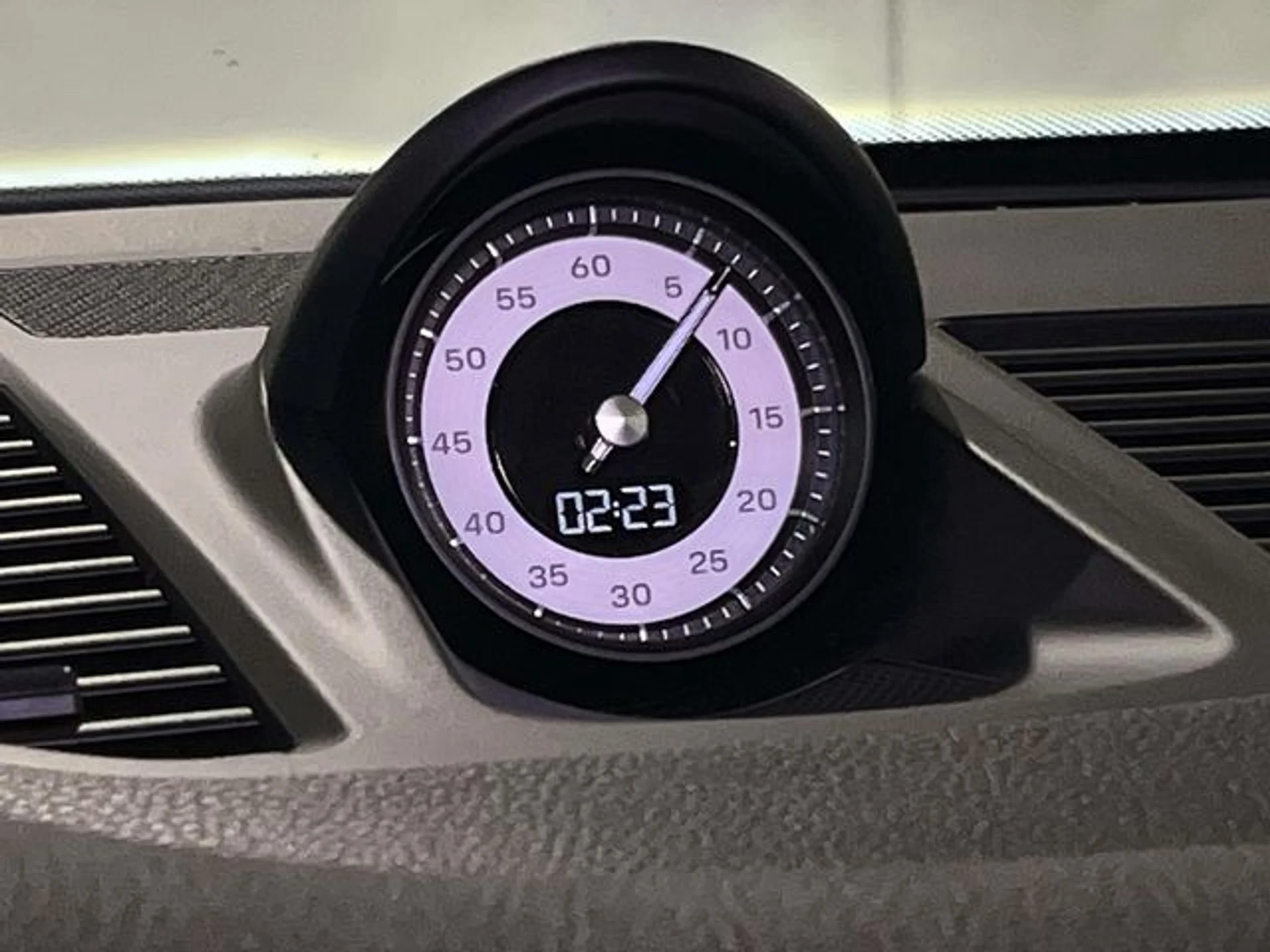 mph033_955030021_b22731fb40eb9829d4500d6d7e18807bx_2b04d412c5