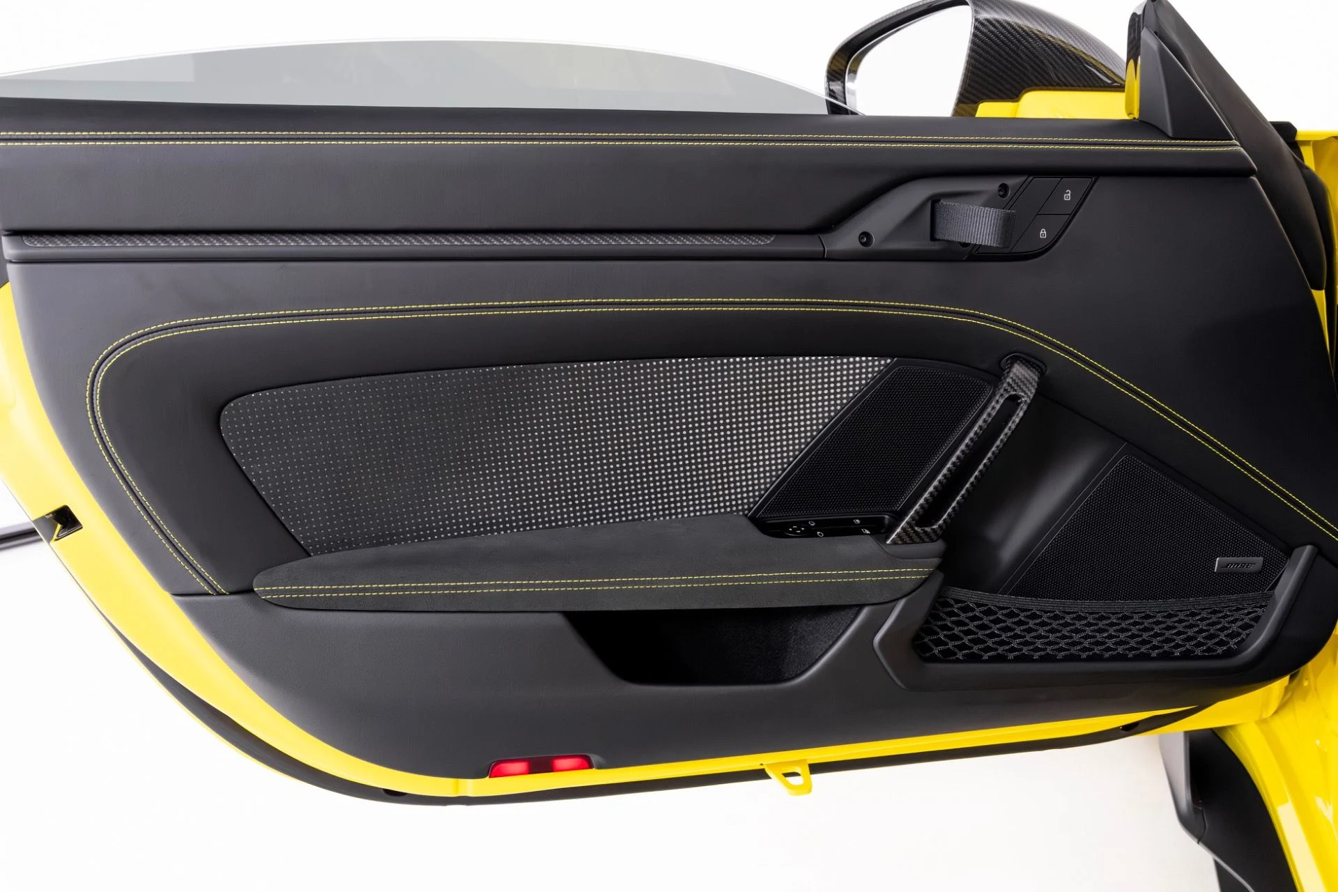 mph033_95698386_Used_2024_Porsche_911_GT_3_RS_1770767537_f2ac186711