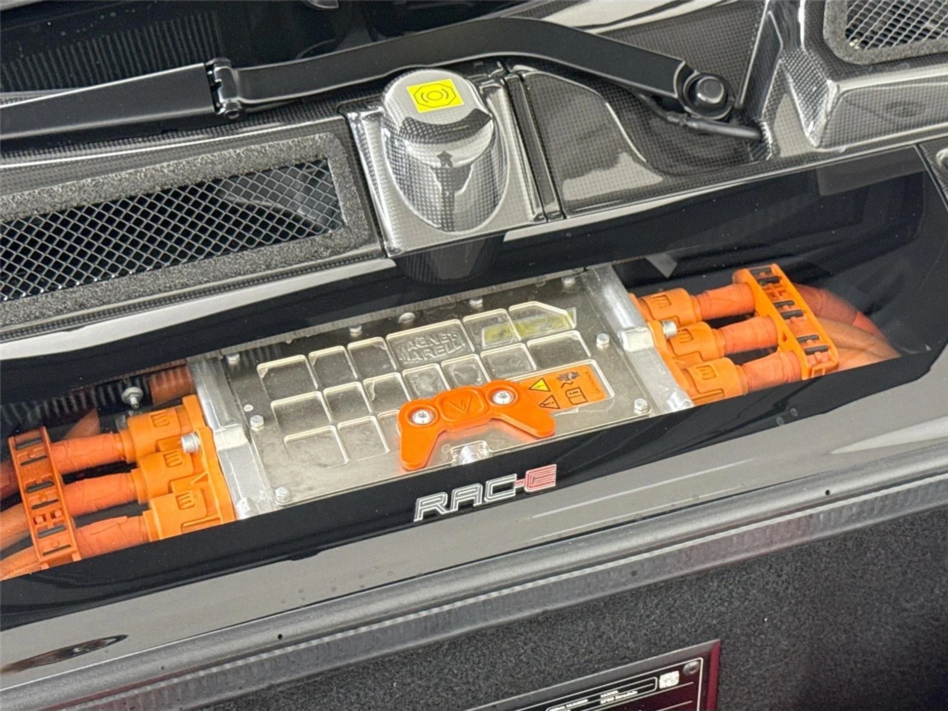 mph033_962227454_1b30c48d0a131ba394d1c76cfff81e6a_f287440724